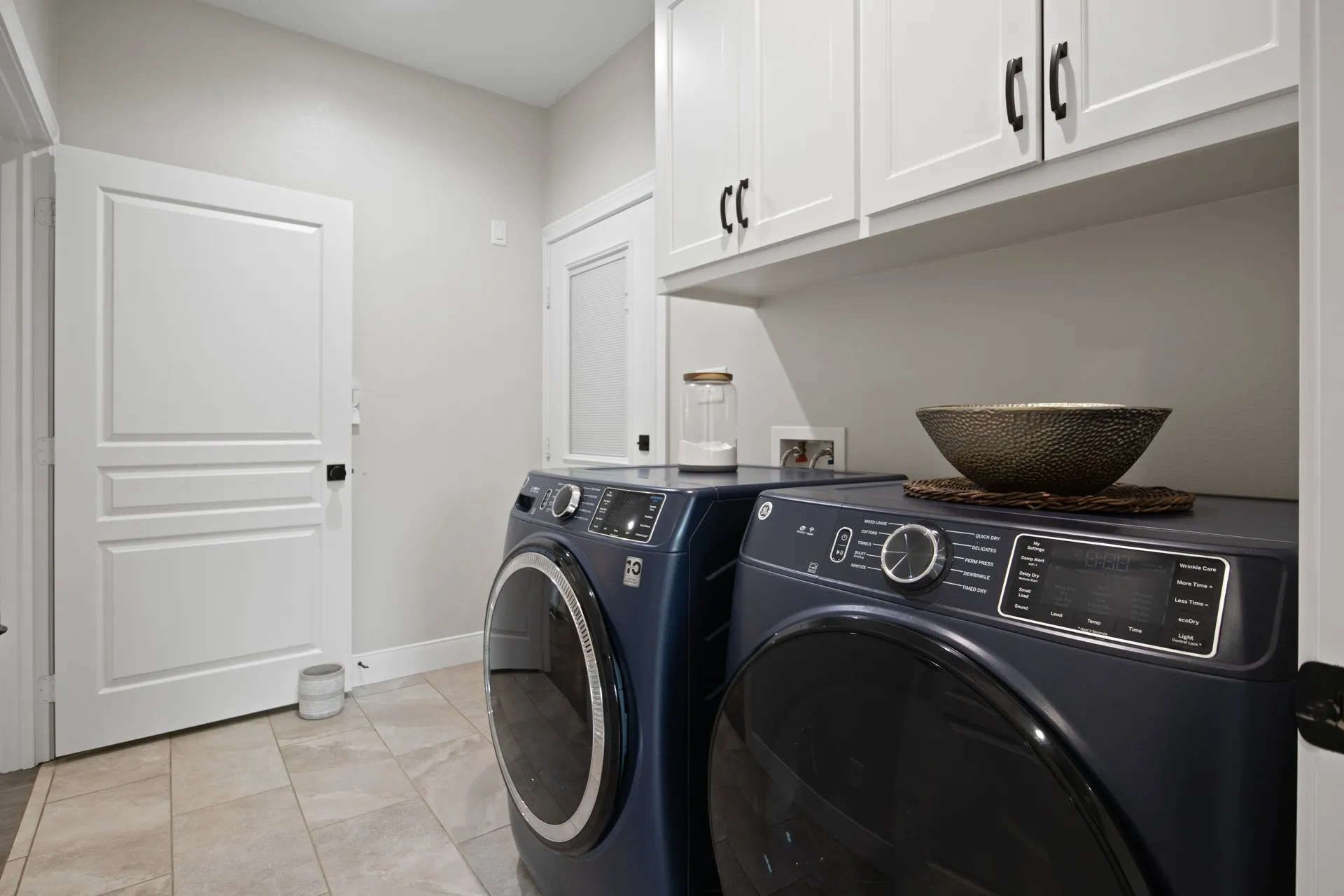 Single Family Residence For Sale in Titus County , 2729 Stone Briar, Mt Pleasant, Texas 75455, 3 Bedroom, 2 Bathroom, 2 Garage spaces, 2,226 Sqft, built in 2018, mls#21296398, Real Estate Agent in Mt Pleasant, Homes For Sale in Titus county, Homes For Sale in Mt Pleasant, Realtor in Mt Pleasant Texas, Real Estate Brokerage Independent Realty Texas, Luminita Cordes Realtor