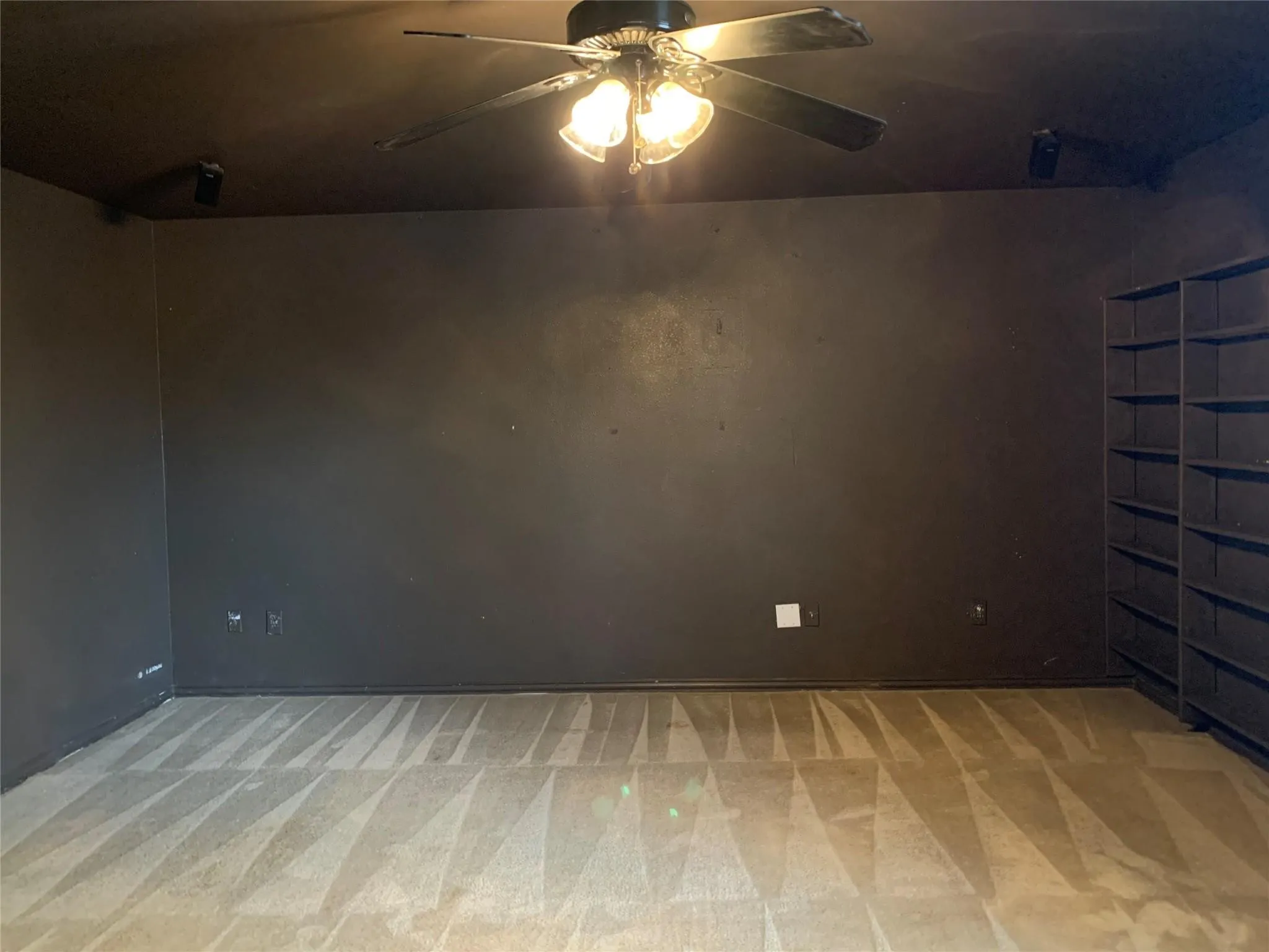 Single Family Residence For Rent in Denton County , 9113 Hope Drive, Providence Village, Texas 76227, 4 Bedroom, 3 Bathroom, 2 Garage spaces, 2,805 Sqft, built in 2005, mls#21297579, Real Estate Agent in Providence Village, Homes For Rent in Denton county, Homes For Rent in Providence Village, Realtor in Providence Village Texas, Real Estate Brokerage Independent Realty Texas, Luminita Cordes Realtor