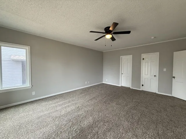 Single Family Residence For Sale in Dawson County , 1001 N 3rd Street, Lamesa, Texas 79331, 4 Bedroom, 2 Bathroom, 2 Garage spaces, 3,121 Sqft, built in 1936, mls#21297745, Real Estate Agent in Lamesa, Homes For Sale in Dawson county, Homes For Sale in Lamesa, Realtor in Lamesa Texas, Real Estate Brokerage Independent Realty Texas, Luminita Cordes Realtor