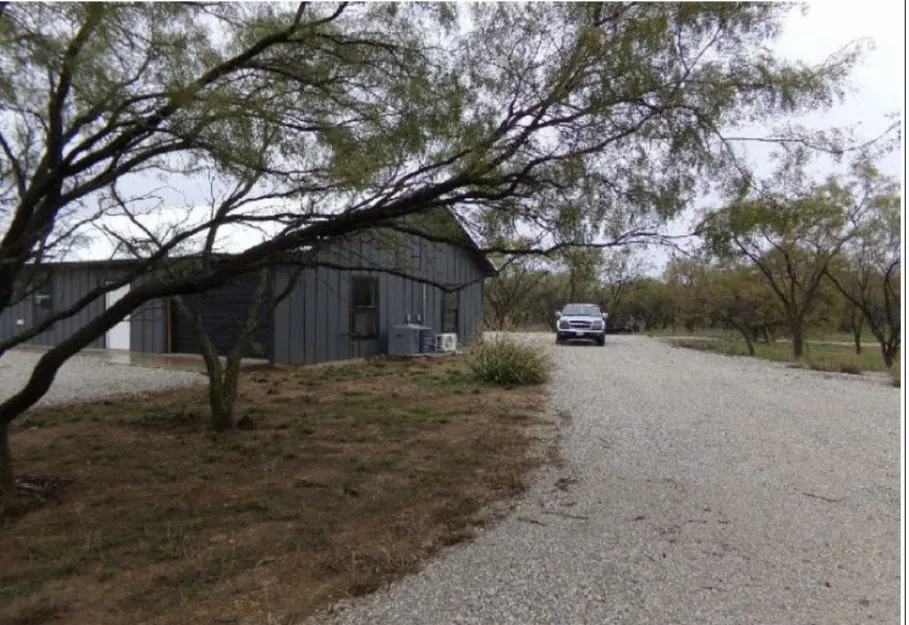 Single Family Residence For Sale in Young County , 3349 FM 2652, Graham, Texas 76450, 2 Bedroom, 2 Bathroom, 1 Garage spaces, 1,083 Sqft, built in 2024, mls#21297788, Real Estate Agent in Graham, Homes For Sale in Young county, Homes For Sale in Graham, Realtor in Graham Texas, Real Estate Brokerage Independent Realty Texas, Luminita Cordes Realtor