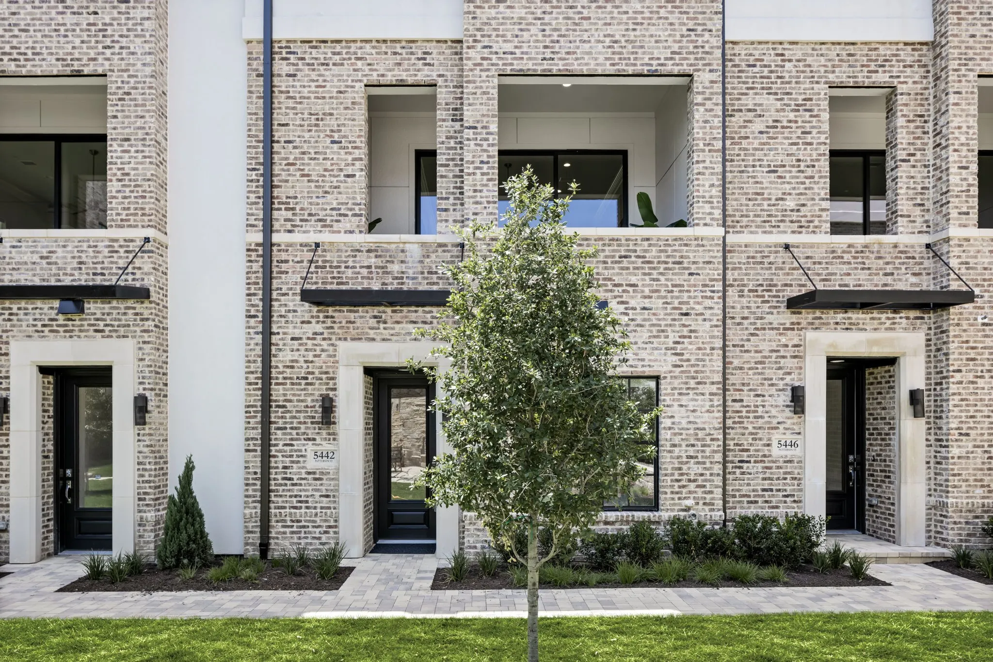 Townhouse For Sale in Dallas County , 5465 Patterson Court, Irving, Texas 75039, 3 Bedroom, 4 Bathroom, 2 Garage spaces, 1,951 Sqft, built in 2024, mls#21297725, Real Estate Agent in Irving, Homes For Sale in Dallas county, Homes For Sale in Irving, Realtor in Irving Texas, Real Estate Brokerage Independent Realty Texas, Luminita Cordes Realtor