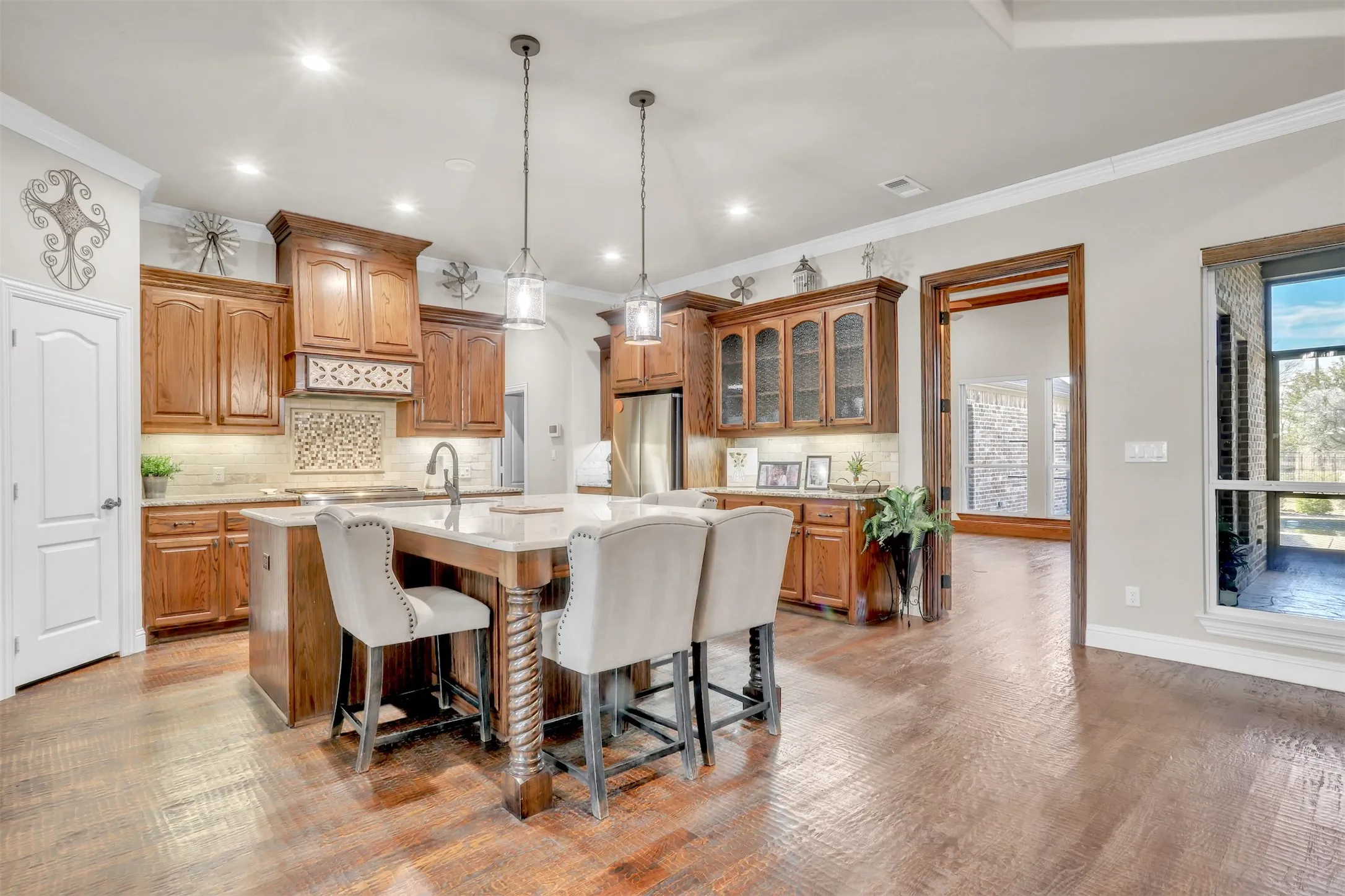 Single Family Residence For Sale in Collin County , 4408 Lake Breeze Drive, Mc Kinney, Texas 75071, 4 Bedroom, 4 Bathroom, 3 Garage spaces, 2,949 Sqft, built in 2013, mls#21296087, Real Estate Agent in Mc Kinney, Homes For Sale in Collin county, Homes For Sale in Mc Kinney, Realtor in Mc Kinney Texas, Real Estate Brokerage Independent Realty Texas, Luminita Cordes Realtor