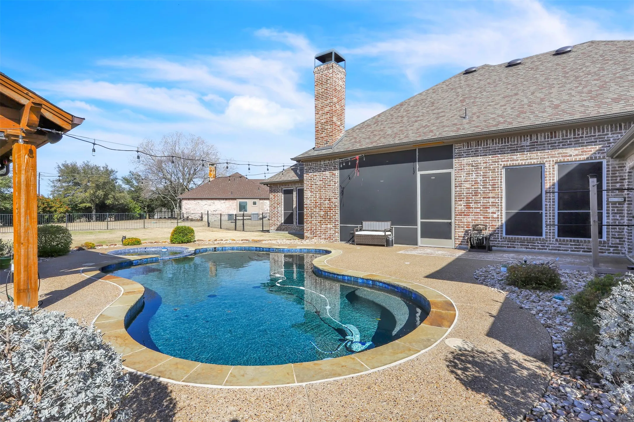 Single Family Residence For Sale in Collin County , 4408 Lake Breeze Drive, Mc Kinney, Texas 75071, 4 Bedroom, 4 Bathroom, 3 Garage spaces, 2,949 Sqft, built in 2013, mls#21296087, Real Estate Agent in Mc Kinney, Homes For Sale in Collin county, Homes For Sale in Mc Kinney, Realtor in Mc Kinney Texas, Real Estate Brokerage Independent Realty Texas, Luminita Cordes Realtor