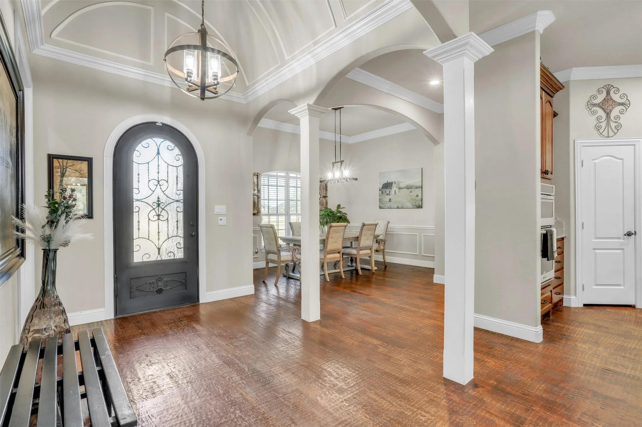 Single Family Residence For Sale in Collin County , 4408 Lake Breeze Drive, Mc Kinney, Texas 75071, 4 Bedroom, 4 Bathroom, 3 Garage spaces, 2,949 Sqft, built in 2013, mls#21296087, Real Estate Agent in Mc Kinney, Homes For Sale in Collin county, Homes For Sale in Mc Kinney, Realtor in Mc Kinney Texas, Real Estate Brokerage Independent Realty Texas, Luminita Cordes Realtor