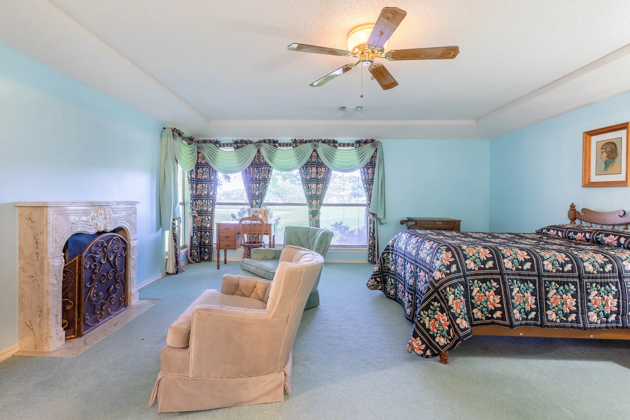 Single Family Residence For Sale in Tarrant County , 1525 Inverness Road, Mansfield, Texas 76063, 3 Bedrooms, 2 Bathrooms, 2 Garage spaces, 2,732 Sqft, built in 1979, Price $416,000, mls#21297497, Real Estate Agent in Mansfield, Homes For Sale in Tarrant county, Homes For Sale in Mansfield, Realtor in Mansfield Texas, Real Estate Brokerage Independent Realty Texas, Luminita Cordes Realtor