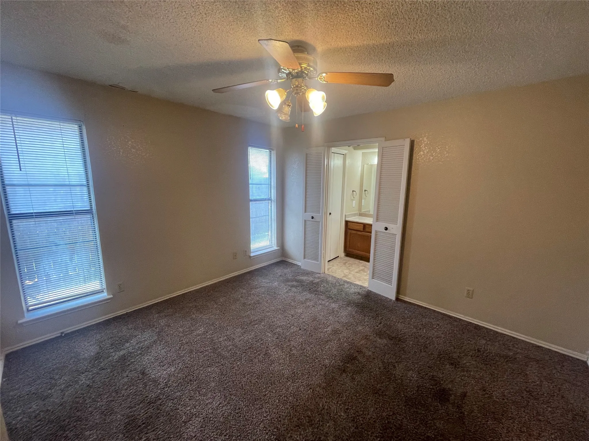 Duplex For Rent in Dallas County , 2709 Stanford Street A, Rowlett, Texas 75088, 2 Bedroom, 2 Bathroom, 1 Garage spaces, 1,008 Sqft, built in 1985, mls#21297761, Real Estate Agent in Rowlett, Homes For Rent in Dallas county, Homes For Rent in Rowlett, Realtor in Rowlett Texas, Real Estate Brokerage Independent Realty Texas, Luminita Cordes Realtor