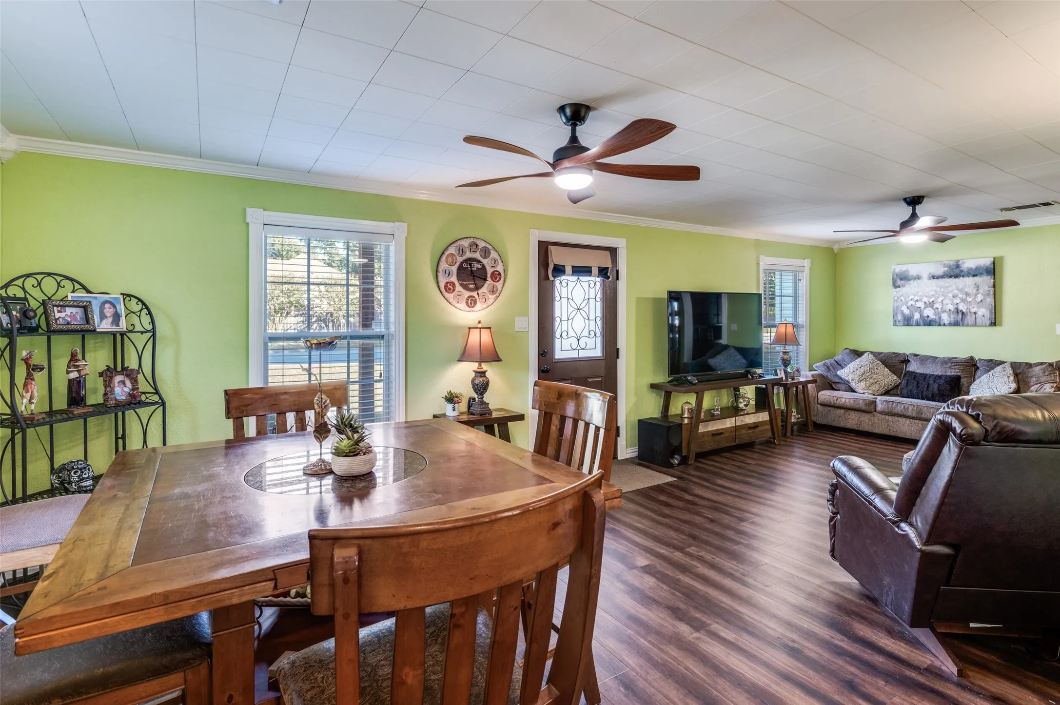 Improved Land For Sale in Tarrant County , 2601 Murphy Drive, Bedford, Texas 76021, 0, 0, Garage spaces, 0 Sqft, built in 1952, mls#21297723, Real Estate Agent in Bedford, Homes For Sale in Tarrant county, Homes For Sale in Bedford, Realtor in Bedford Texas, Real Estate Brokerage Independent Realty Texas, Luminita Cordes Realtor