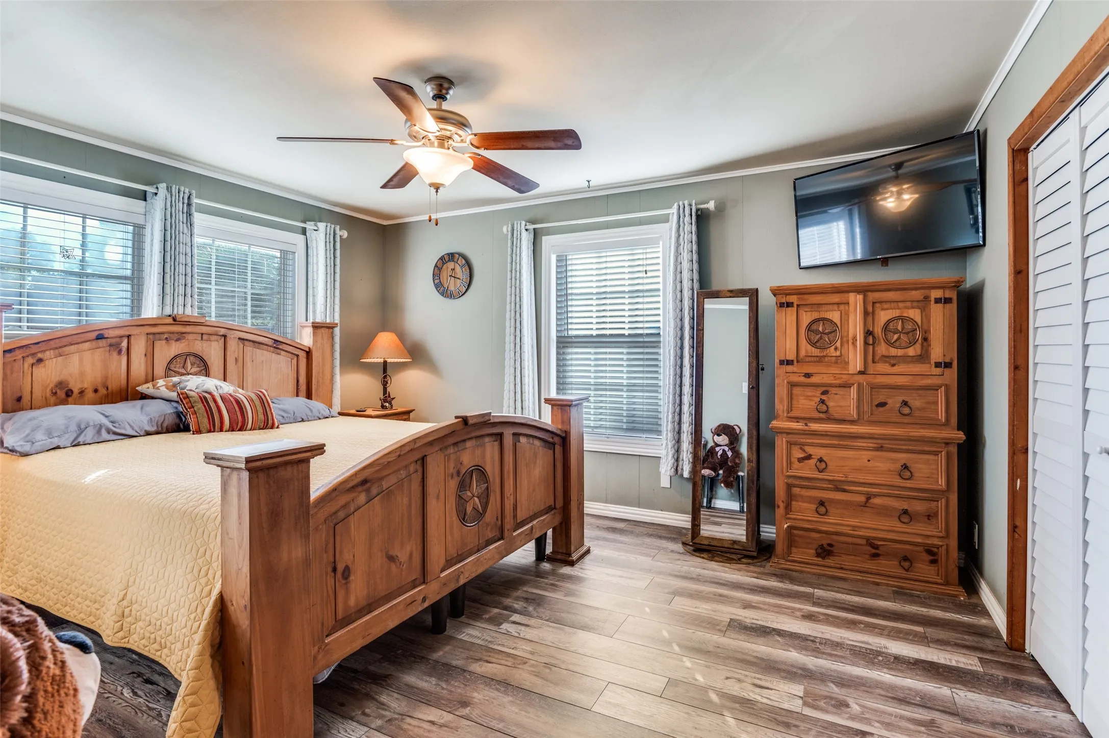 Improved Land For Sale in Tarrant County , 2601 Murphy Drive, Bedford, Texas 76021, 0, 0, Garage spaces, 0 Sqft, built in 1952, mls#21297723, Real Estate Agent in Bedford, Homes For Sale in Tarrant county, Homes For Sale in Bedford, Realtor in Bedford Texas, Real Estate Brokerage Independent Realty Texas, Luminita Cordes Realtor