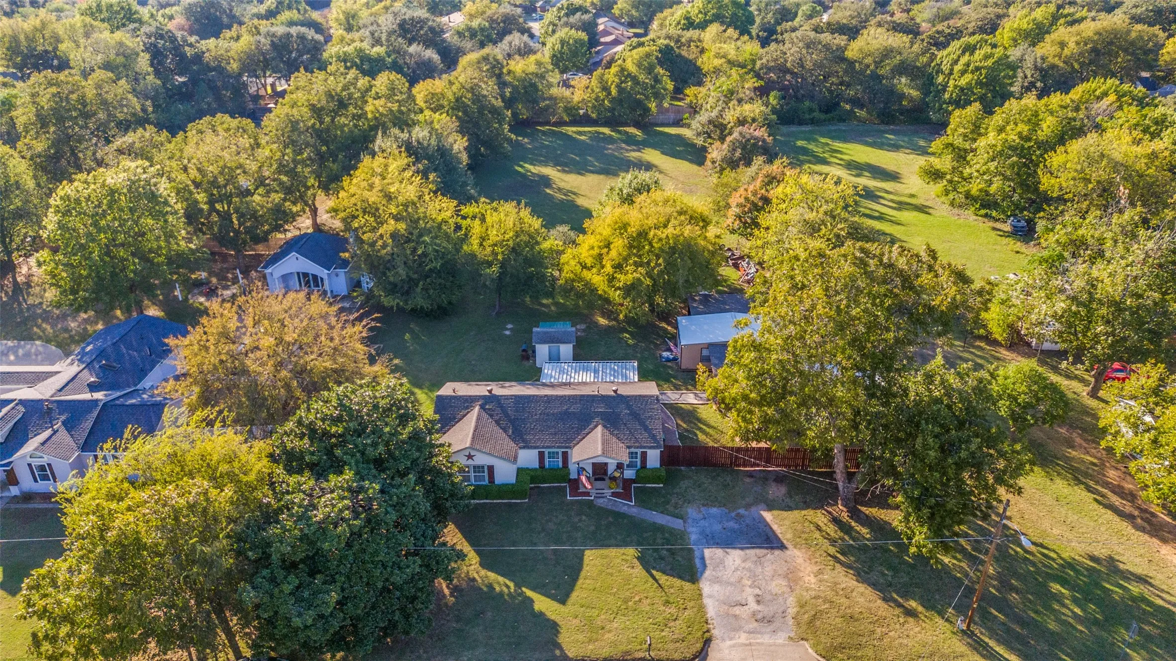 Improved Land For Sale in Tarrant County , 2601 Murphy Drive, Bedford, Texas 76021, 0, 0, Garage spaces, 0 Sqft, built in 1952, mls#21297723, Real Estate Agent in Bedford, Homes For Sale in Tarrant county, Homes For Sale in Bedford, Realtor in Bedford Texas, Real Estate Brokerage Independent Realty Texas, Luminita Cordes Realtor