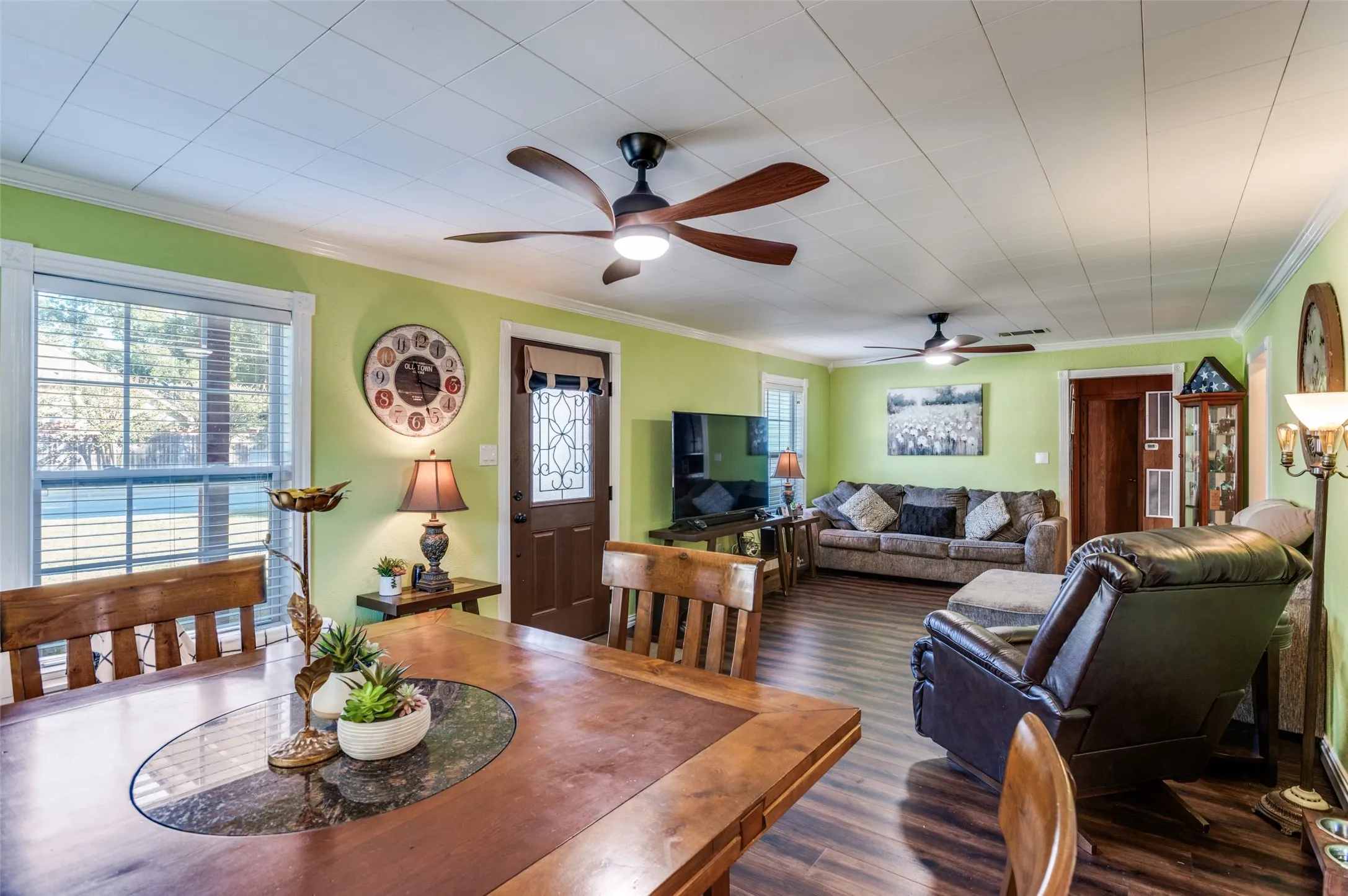 Improved Land For Sale in Tarrant County , 2601 Murphy Drive, Bedford, Texas 76021, 0, 0, Garage spaces, 0 Sqft, built in 1952, mls#21297723, Real Estate Agent in Bedford, Homes For Sale in Tarrant county, Homes For Sale in Bedford, Realtor in Bedford Texas, Real Estate Brokerage Independent Realty Texas, Luminita Cordes Realtor