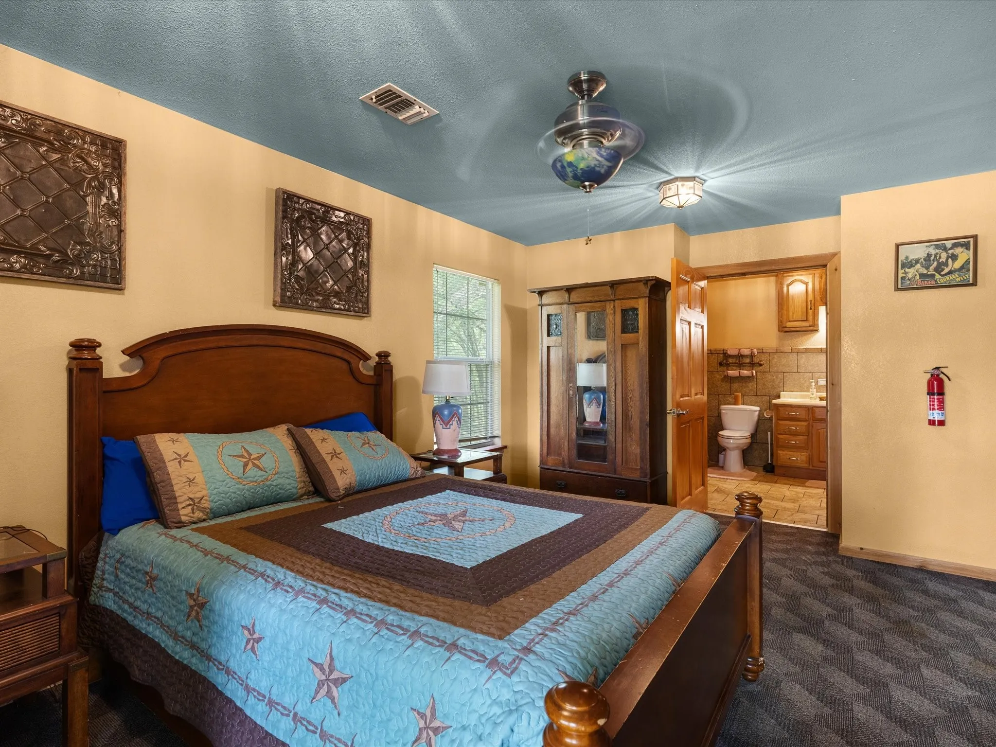 Single Family Residence For Sale in Parker County , 7144 River Trail, Weatherford, Texas 76087, 2 Bedrooms, 1 Bathroom, Garage spaces, 1,500 Sqft, built in 2020, Price $550,000, mls#21297266, Real Estate Agent in Weatherford, Homes For Sale in Parker county, Homes For Sale in Weatherford, Realtor in Weatherford Texas, Real Estate Brokerage Independent Realty Texas, Luminita Cordes Realtor
