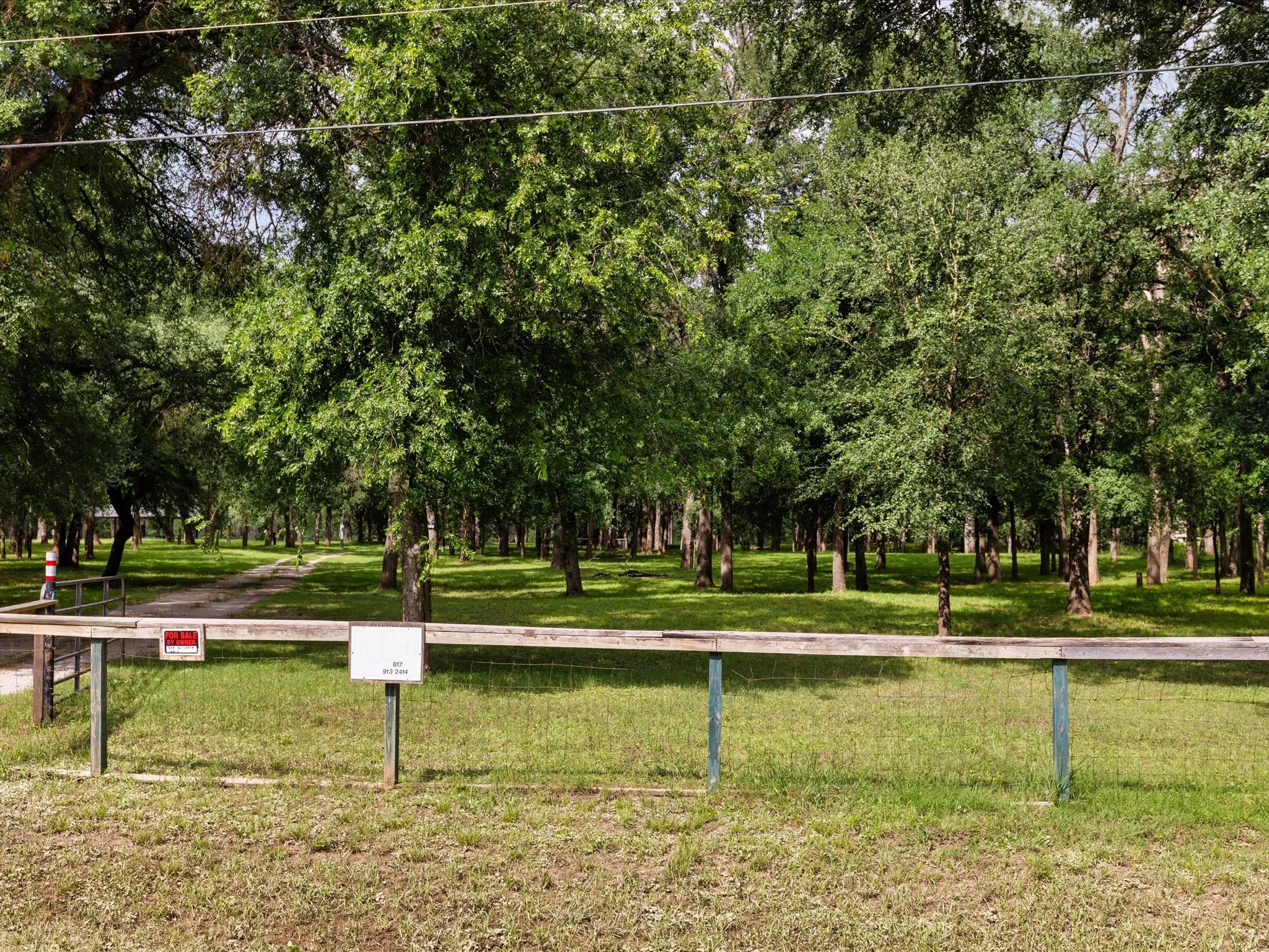 Single Family Residence For Sale in Parker County , 7144 River Trail, Weatherford, Texas 76087, 2 Bedrooms, 1 Bathroom, Garage spaces, 1,500 Sqft, built in 2020, Price $550,000, mls#21297266, Real Estate Agent in Weatherford, Homes For Sale in Parker county, Homes For Sale in Weatherford, Realtor in Weatherford Texas, Real Estate Brokerage Independent Realty Texas, Luminita Cordes Realtor