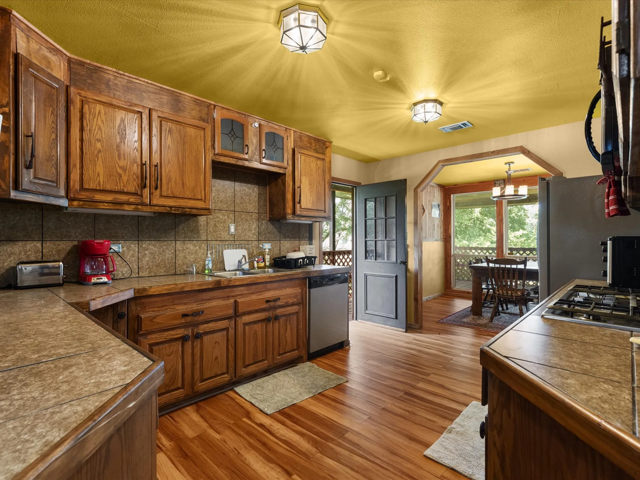 Single Family Residence For Sale in Parker County , 7144 River Trail, Weatherford, Texas 76087, 2 Bedrooms, 1 Bathroom, Garage spaces, 1,500 Sqft, built in 2020, Price $550,000, mls#21297266, Real Estate Agent in Weatherford, Homes For Sale in Parker county, Homes For Sale in Weatherford, Realtor in Weatherford Texas, Real Estate Brokerage Independent Realty Texas, Luminita Cordes Realtor