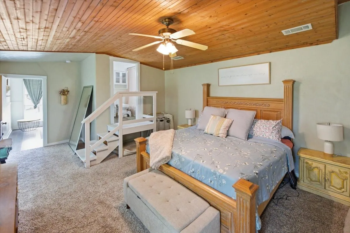 Single Family Residence For Sale in Mc Lennan County , 11725 China Spring Road, Waco, Texas 76708, 3 Bedroom, 2 Bathroom, 3 Garage spaces, 1,540 Sqft, built in 1997, mls#21297160, Real Estate Agent in Waco, Homes For Sale in Mc Lennan county, Homes For Sale in Waco, Realtor in Waco Texas, Real Estate Brokerage Independent Realty Texas, Luminita Cordes Realtor