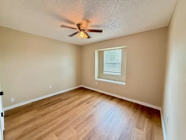 Single Family Residence For Sale in Bell County , 5905 Dan Drive, Killeen, Texas 76543, 4 Bedroom, 2 Bathroom, 2 Garage spaces, 1,752 Sqft, built in 1987, mls#21296958, Real Estate Agent in Killeen, Homes For Sale in Bell county, Homes For Sale in Killeen, Realtor in Killeen Texas, Real Estate Brokerage Independent Realty Texas, Luminita Cordes Realtor