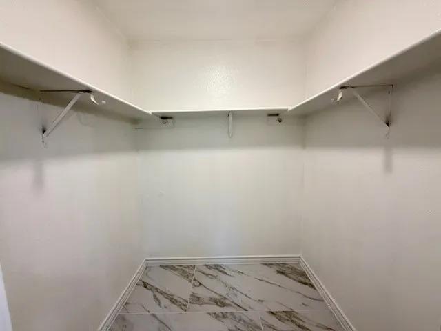 Single Family Residence For Sale in Bell County , 5905 Dan Drive, Killeen, Texas 76543, 4 Bedroom, 2 Bathroom, 2 Garage spaces, 1,752 Sqft, built in 1987, mls#21296958, Real Estate Agent in Killeen, Homes For Sale in Bell county, Homes For Sale in Killeen, Realtor in Killeen Texas, Real Estate Brokerage Independent Realty Texas, Luminita Cordes Realtor