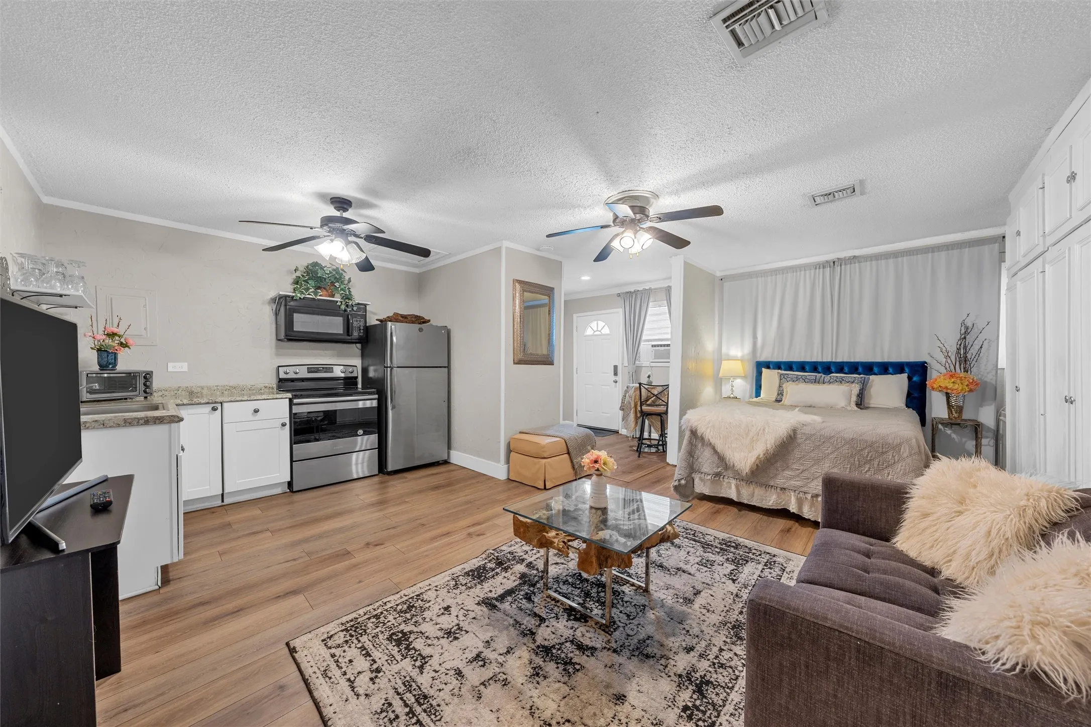 "Apartment"