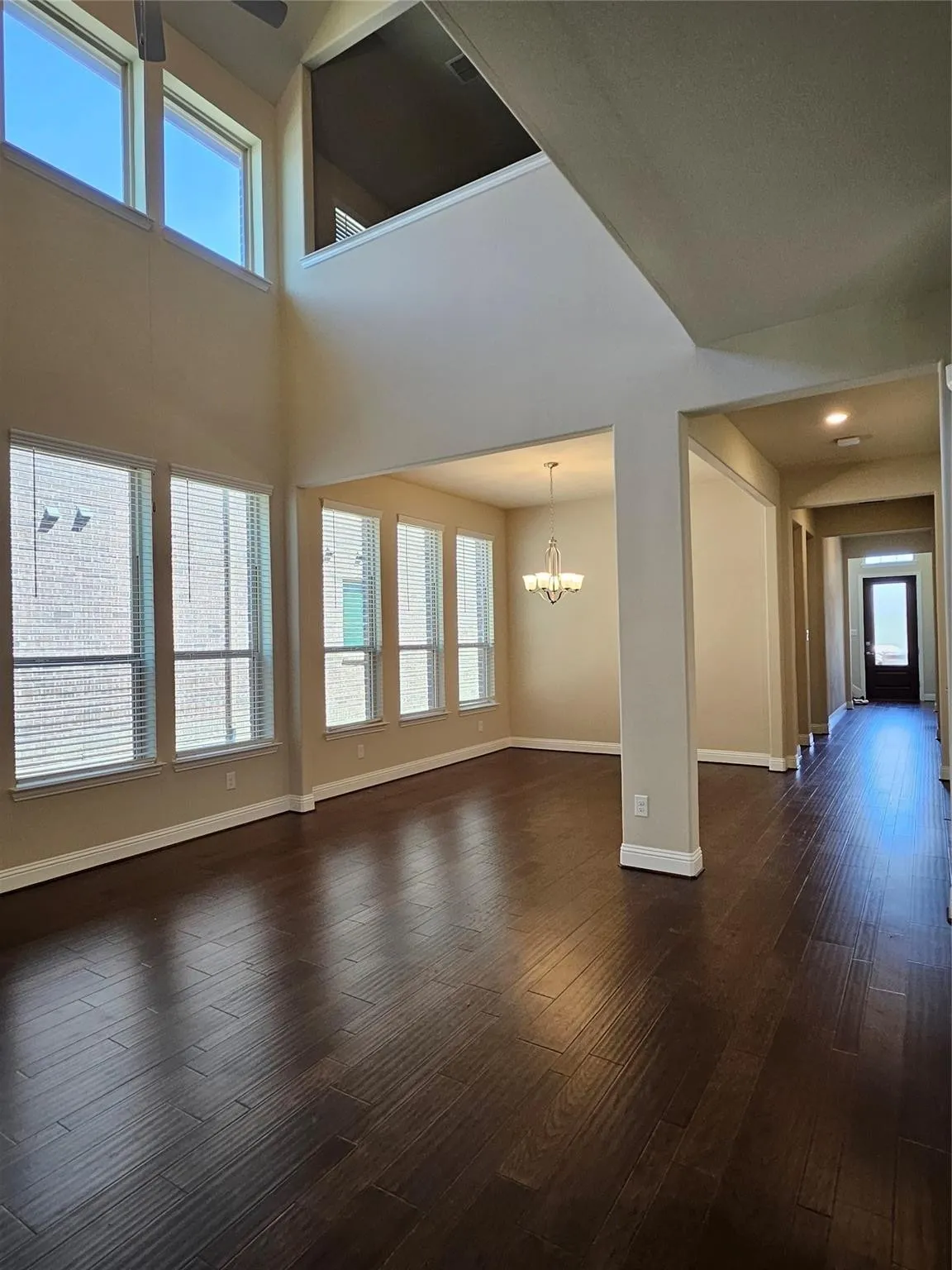 Single Family Residence For Rent in Collin County , 7378 Joshua Road, Frisco, Texas 75033, 4 Bedroom, 4 Bathroom, 2 Garage spaces, 3,277 Sqft, built in 2018, mls#21290341, Real Estate Agent in Frisco, Homes For Rent in Collin county, Homes For Rent in Frisco, Realtor in Frisco Texas, Real Estate Brokerage Independent Realty Texas, Luminita Cordes Realtor