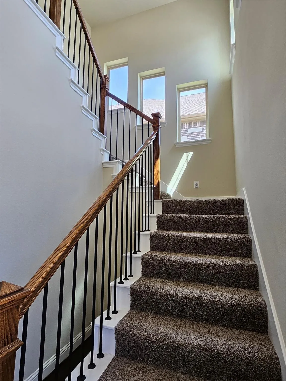Single Family Residence For Rent in Collin County , 7378 Joshua Road, Frisco, Texas 75033, 4 Bedroom, 4 Bathroom, 2 Garage spaces, 3,277 Sqft, built in 2018, mls#21290341, Real Estate Agent in Frisco, Homes For Rent in Collin county, Homes For Rent in Frisco, Realtor in Frisco Texas, Real Estate Brokerage Independent Realty Texas, Luminita Cordes Realtor