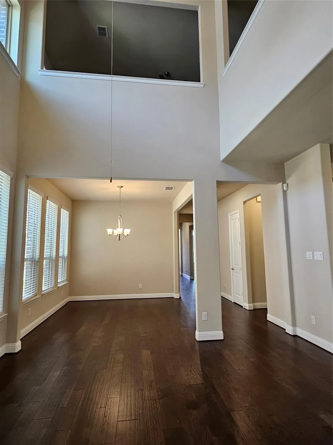 Single Family Residence For Rent in Collin County , 7378 Joshua Road, Frisco, Texas 75033, 4 Bedroom, 4 Bathroom, 2 Garage spaces, 3,277 Sqft, built in 2018, mls#21290341, Real Estate Agent in Frisco, Homes For Rent in Collin county, Homes For Rent in Frisco, Realtor in Frisco Texas, Real Estate Brokerage Independent Realty Texas, Luminita Cordes Realtor