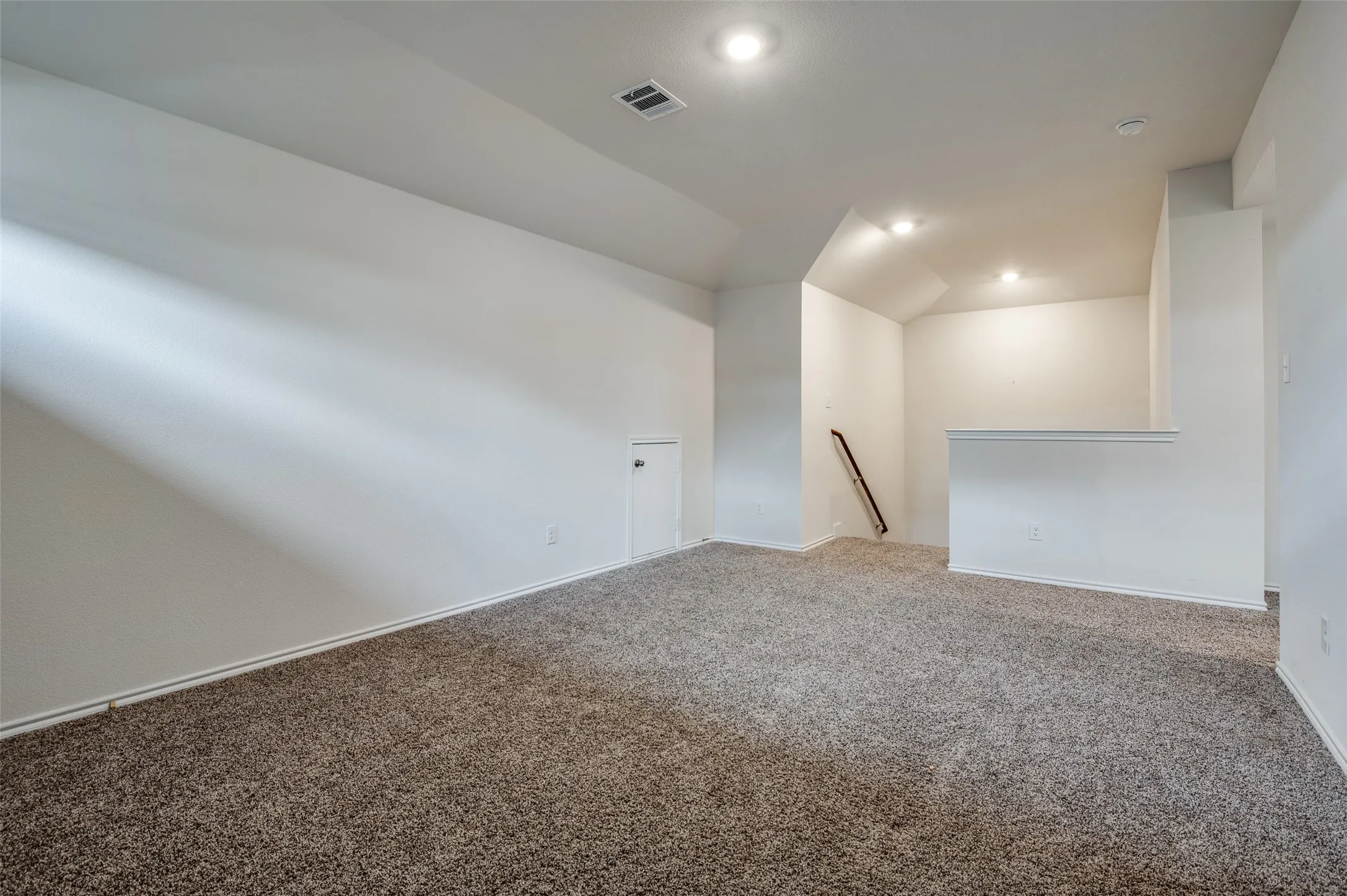 Single Family Residence For Rent in Denton County , 728 Glover Drive, Aubrey, Texas 76227, 4 Bedroom, 3 Bathroom, 2 Garage spaces, 2,351 Sqft, built in 2021, mls#21297475, Real Estate Agent in Aubrey, Homes For Rent in Denton county, Homes For Rent in Aubrey, Realtor in Aubrey Texas, Real Estate Brokerage Independent Realty Texas, Luminita Cordes Realtor
