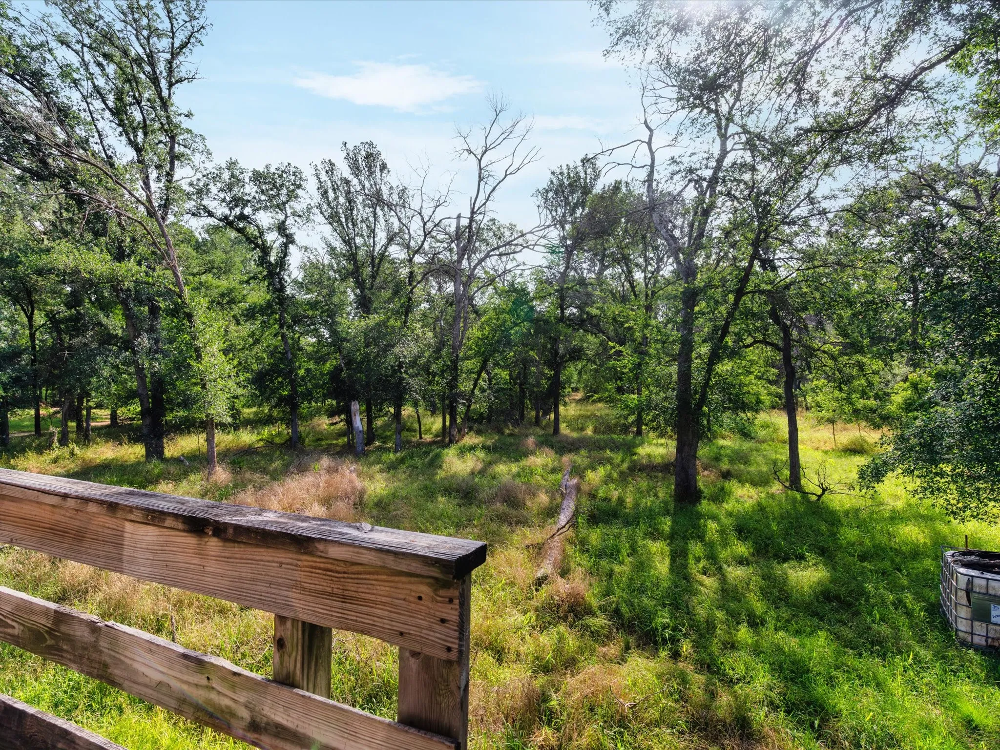 Single Family Residence For Sale in Parker County , 7033 River Trail, Weatherford, Texas 76087, 4 Bedroom, 2 Bathroom, Garage spaces, 1,344 Sqft, built in 1978, mls#21297209, Real Estate Agent in Weatherford, Homes For Sale in Parker county, Homes For Sale in Weatherford, Realtor in Weatherford Texas, Real Estate Brokerage Independent Realty Texas, Luminita Cordes Realtor