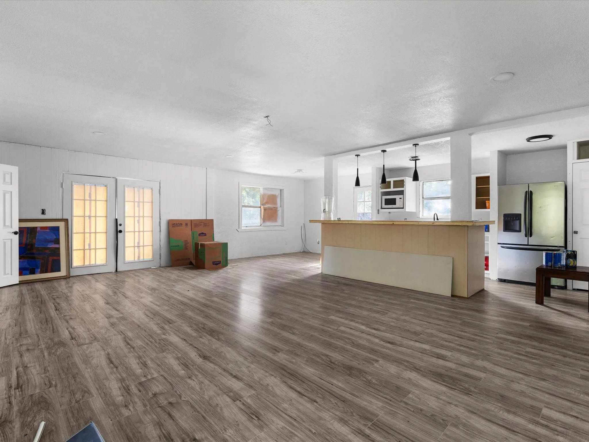 Single Family Residence For Sale in Parker County , 7033 River Trail, Weatherford, Texas 76087, 4 Bedroom, 2 Bathroom, Garage spaces, 1,344 Sqft, built in 1978, mls#21297209, Real Estate Agent in Weatherford, Homes For Sale in Parker county, Homes For Sale in Weatherford, Realtor in Weatherford Texas, Real Estate Brokerage Independent Realty Texas, Luminita Cordes Realtor