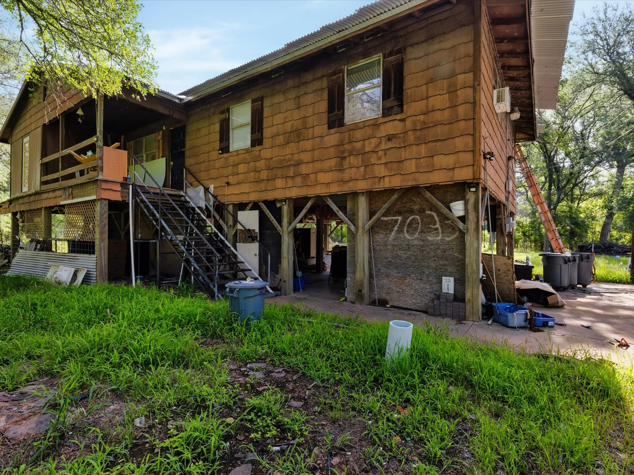 Single Family Residence For Sale in Parker County , 7033 River Trail, Weatherford, Texas 76087, 4 Bedroom, 2 Bathroom, Garage spaces, 1,344 Sqft, built in 1978, mls#21297209, Real Estate Agent in Weatherford, Homes For Sale in Parker county, Homes For Sale in Weatherford, Realtor in Weatherford Texas, Real Estate Brokerage Independent Realty Texas, Luminita Cordes Realtor