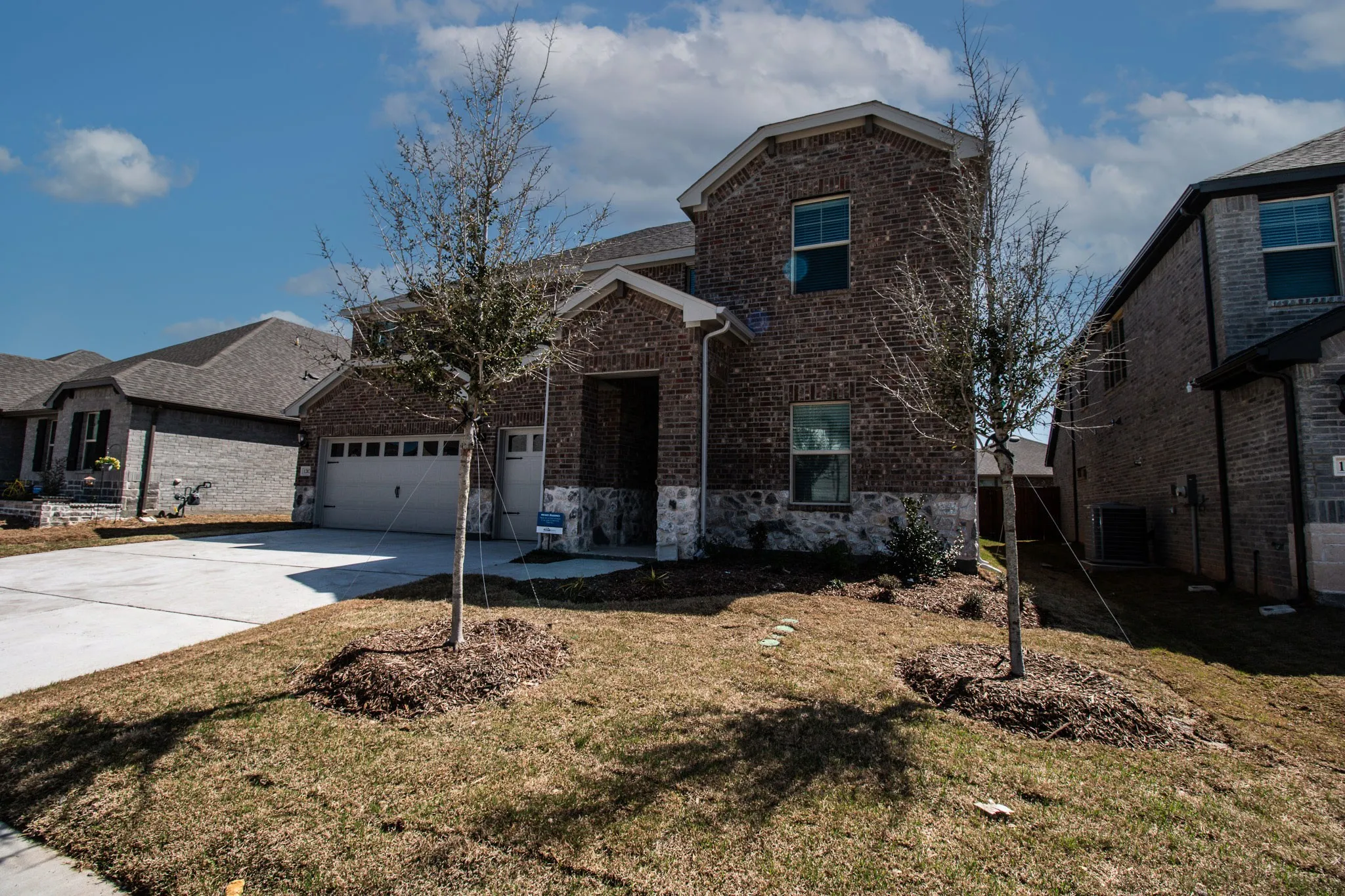 Single Family Residence For Sale in Collin County , 1202 Sweetleaf Street, Melissa, Texas 75454, 5 Bedroom, 4 Bathroom, 3 Garage spaces, 3,443 Sqft, built in 2023, mls#21297907, Real Estate Agent in Melissa, Homes For Sale in Collin county, Homes For Sale in Melissa, Realtor in Melissa Texas, Real Estate Brokerage Independent Realty Texas, Luminita Cordes Realtor