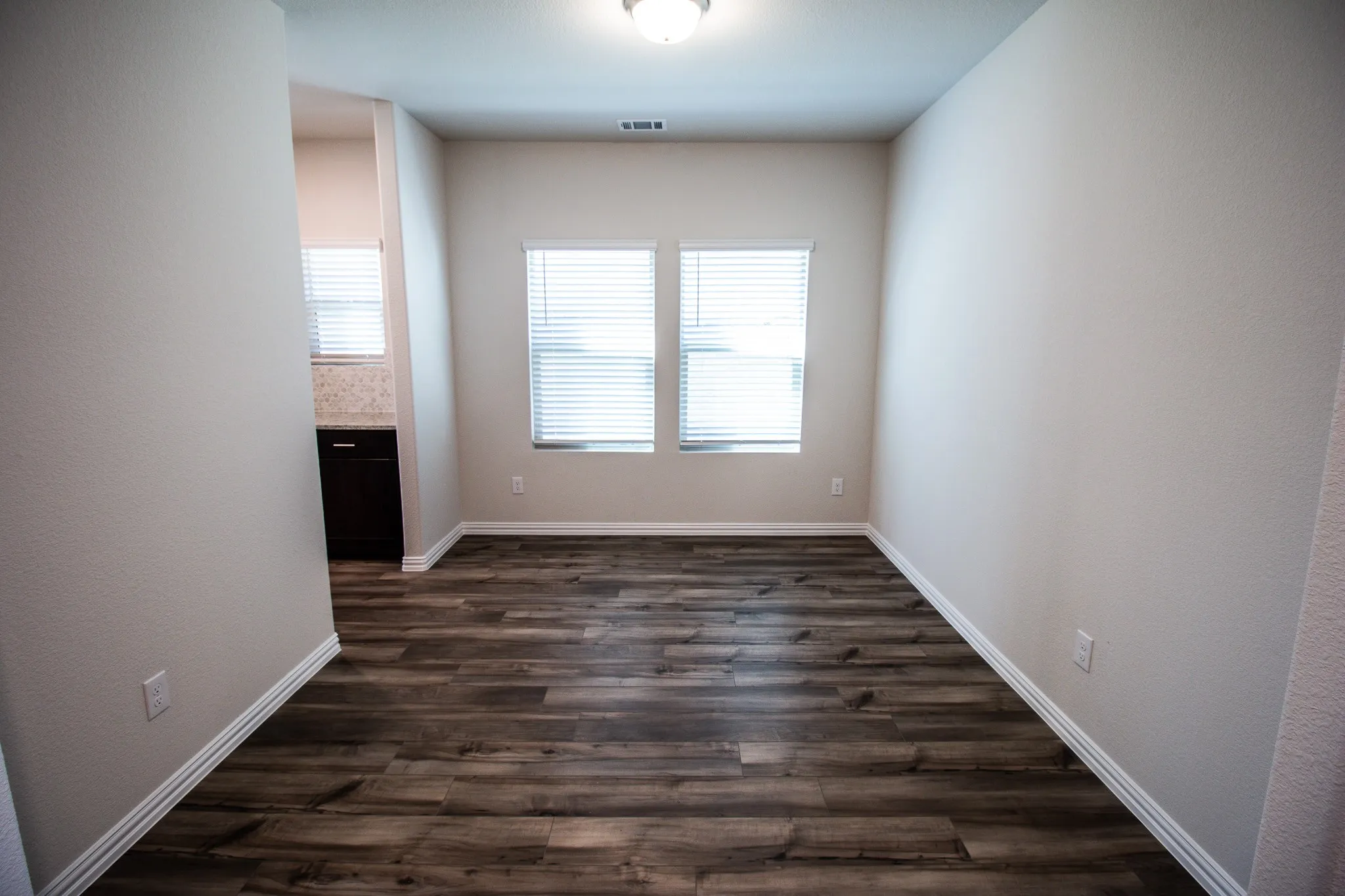 Single Family Residence For Sale in Collin County , 1202 Sweetleaf Street, Melissa, Texas 75454, 5 Bedroom, 4 Bathroom, 3 Garage spaces, 3,443 Sqft, built in 2023, mls#21297907, Real Estate Agent in Melissa, Homes For Sale in Collin county, Homes For Sale in Melissa, Realtor in Melissa Texas, Real Estate Brokerage Independent Realty Texas, Luminita Cordes Realtor