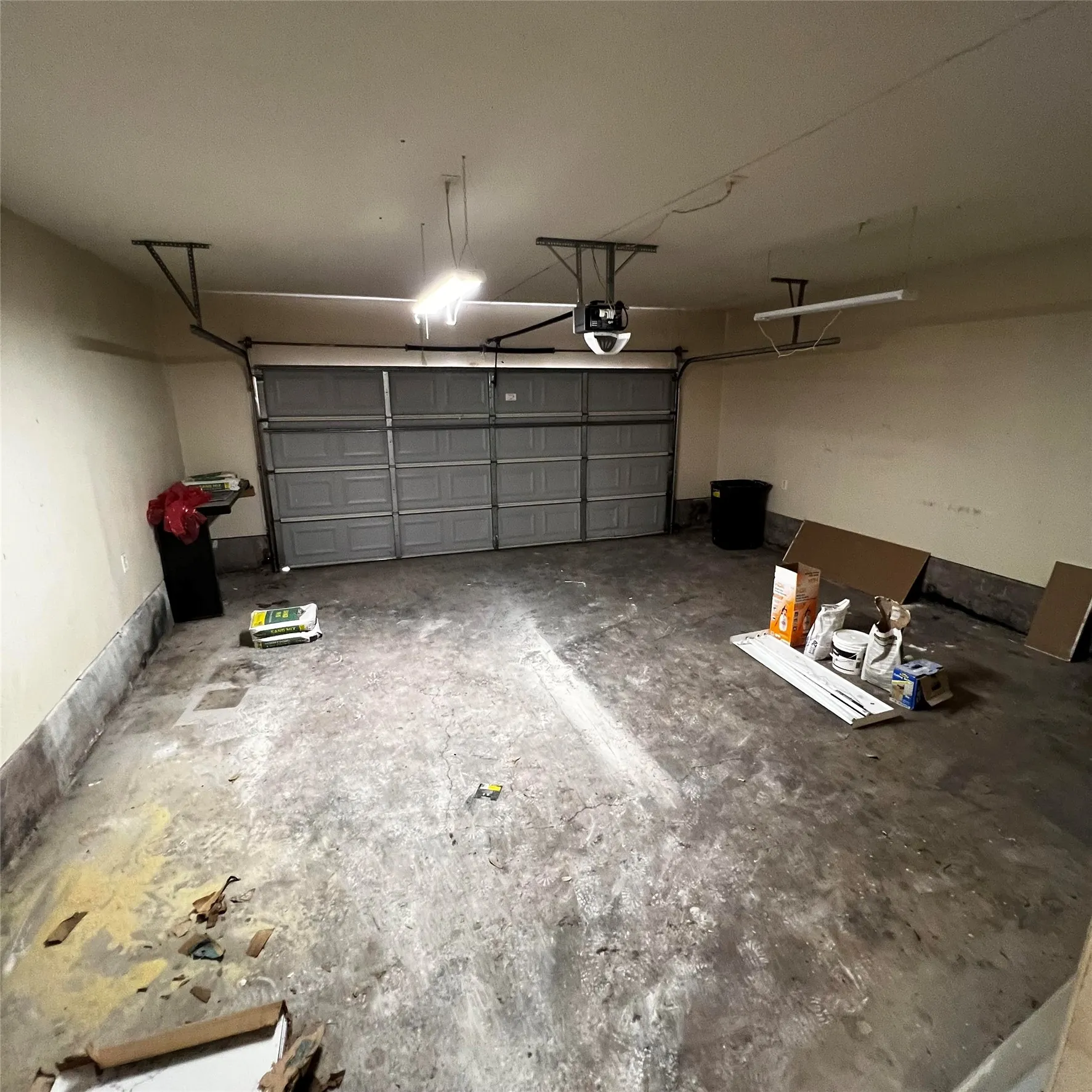 Condominium For Sale in Dallas County , 8560 Park Lane 74, Dallas, Texas 75231, 2 Bedroom, 3 Bathroom, 2 Garage spaces, 1,299 Sqft, built in 1974, mls#21297819, Real Estate Agent in Dallas, Homes For Sale in Dallas county, Homes For Sale in Dallas, Realtor in Dallas Texas, Real Estate Brokerage Independent Realty Texas, Luminita Cordes Realtor