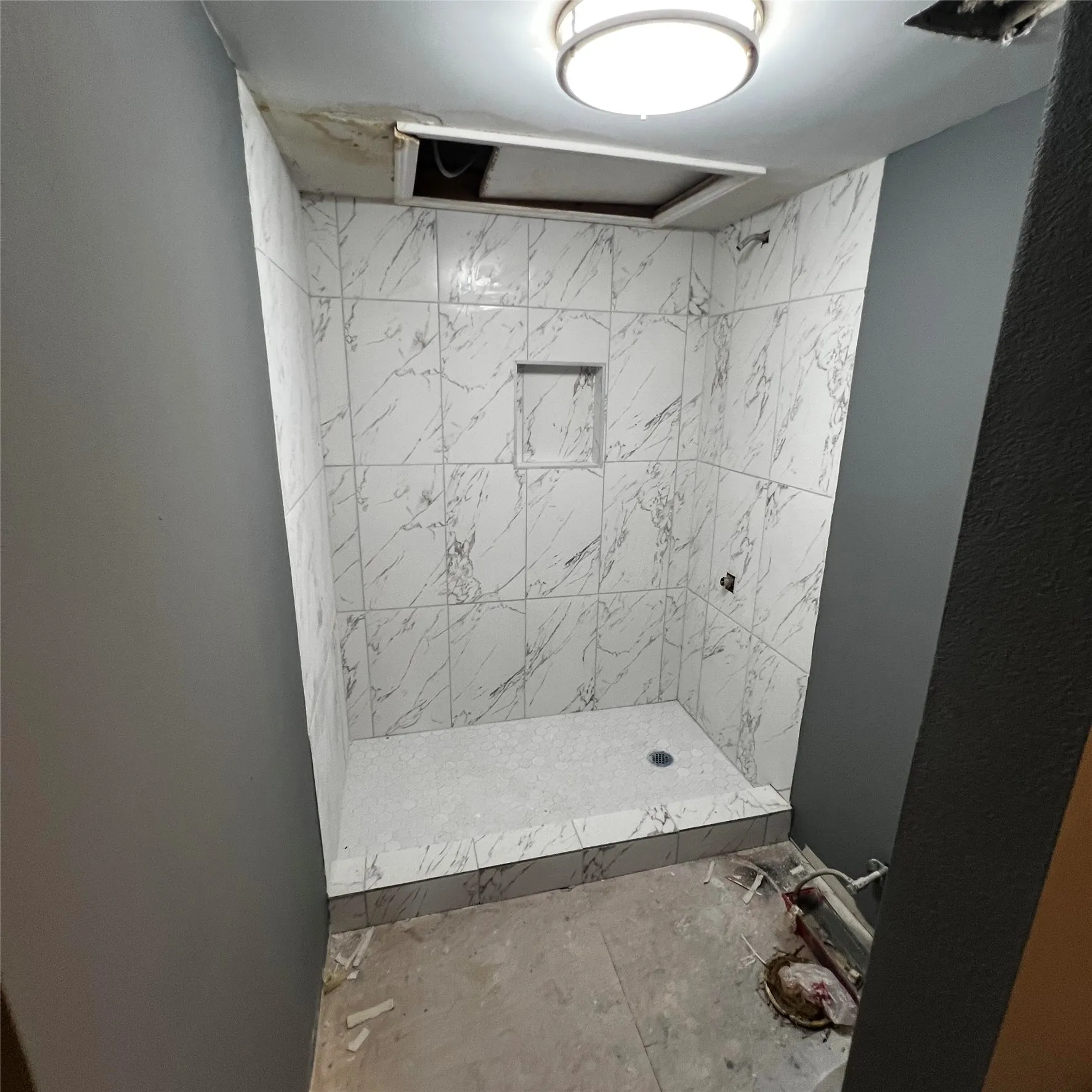 Condominium For Sale in Dallas County , 8560 Park Lane 74, Dallas, Texas 75231, 2 Bedroom, 3 Bathroom, 2 Garage spaces, 1,299 Sqft, built in 1974, mls#21297819, Real Estate Agent in Dallas, Homes For Sale in Dallas county, Homes For Sale in Dallas, Realtor in Dallas Texas, Real Estate Brokerage Independent Realty Texas, Luminita Cordes Realtor