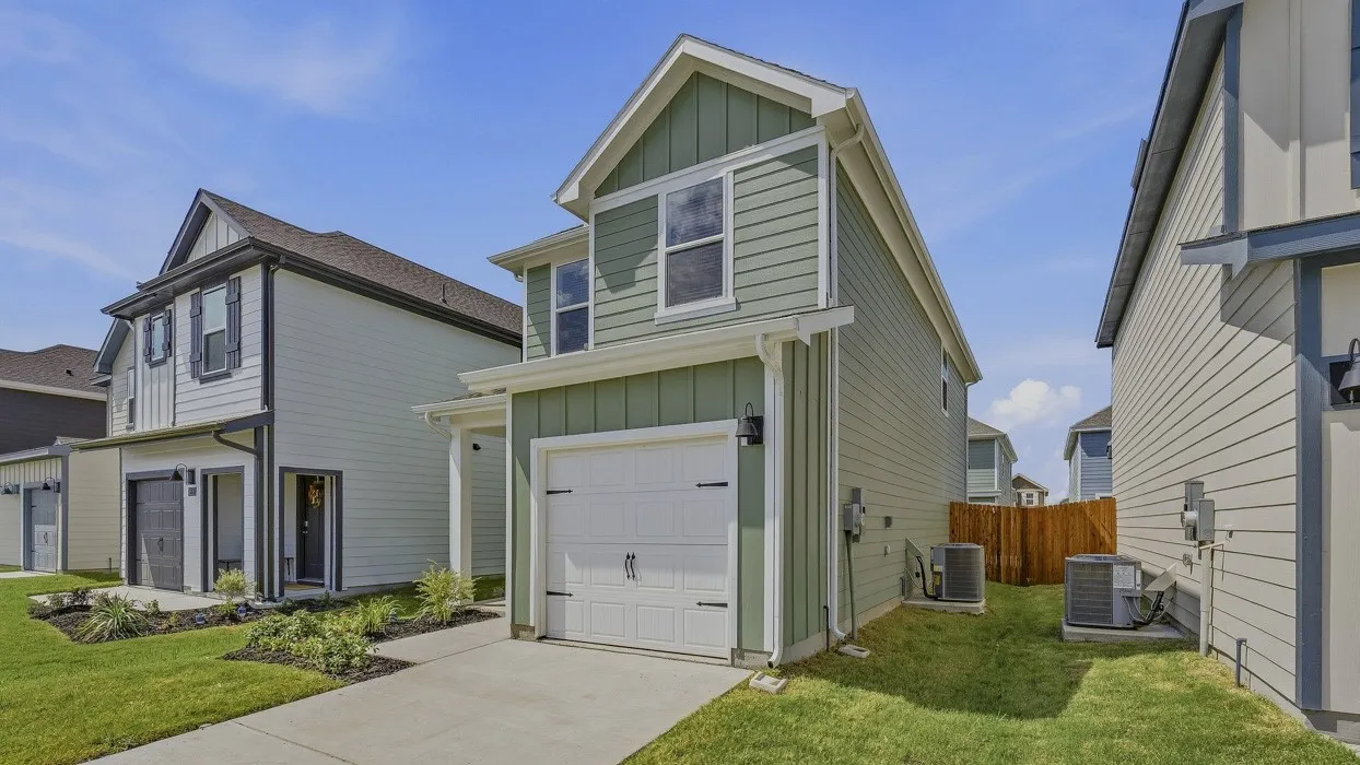 Single Family Residence For Sale in Collin County , 6230 Silver Maple Way, Princeton, Texas 75407, 3 Bedroom, 3 Bathroom, 1 Garage spaces, 1,419 Sqft, built in 2026, mls#21297935, Real Estate Agent in Princeton, Homes For Sale in Collin county, Homes For Sale in Princeton, Realtor in Princeton Texas, Real Estate Brokerage Independent Realty Texas, Luminita Cordes Realtor