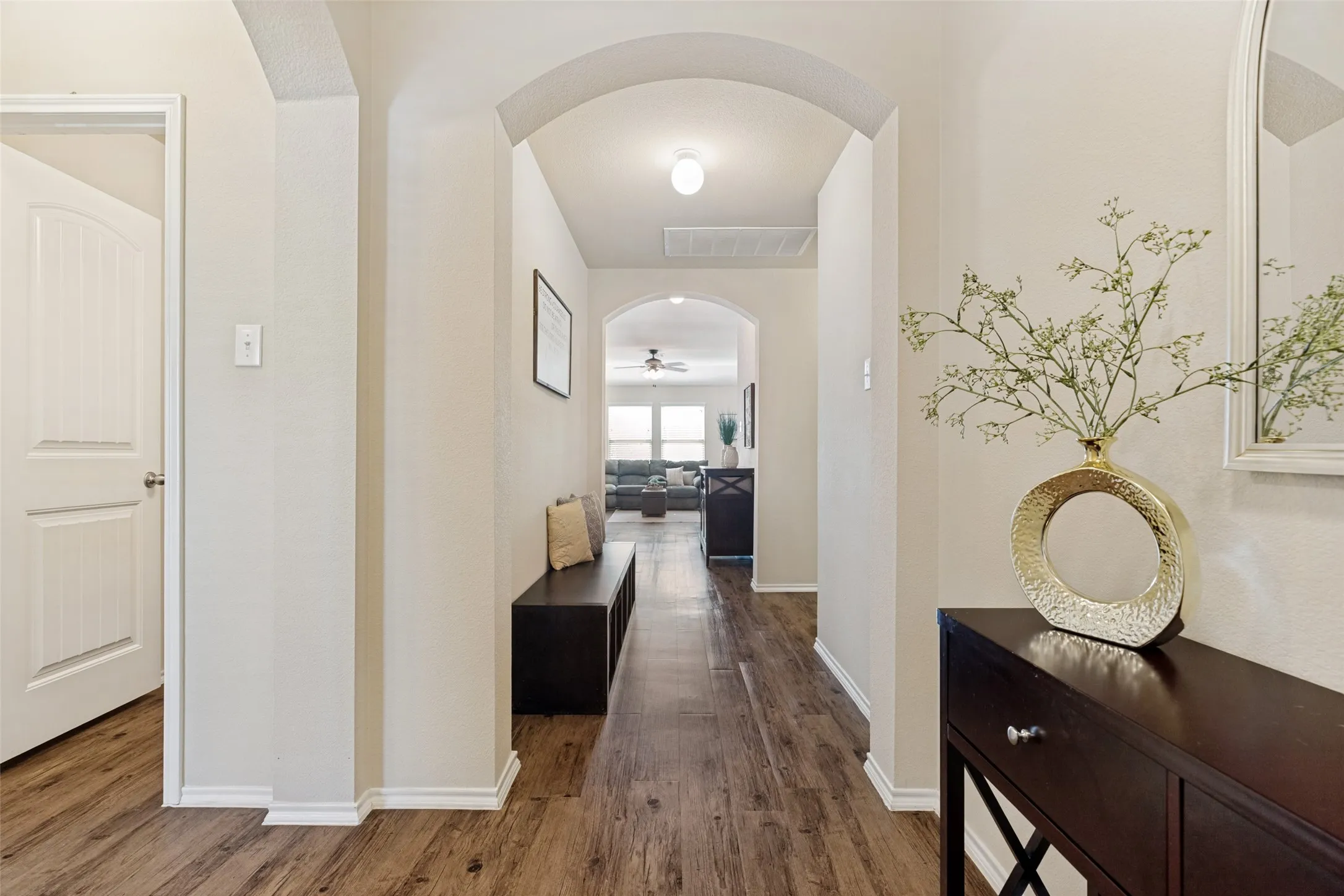 Single Family Residence For Sale in Collin County , 2104 Shady Glen Trail, Princeton, Texas 75407, 4 Bedroom, 2 Bathroom, 2 Garage spaces, 1,589 Sqft, built in 2016, mls#21285140, Real Estate Agent in Princeton, Homes For Sale in Collin county, Homes For Sale in Princeton, Realtor in Princeton Texas, Real Estate Brokerage Independent Realty Texas, Luminita Cordes Realtor