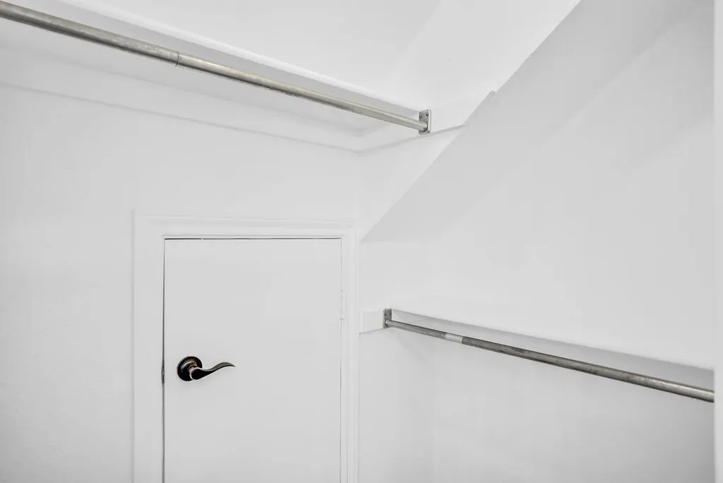 Walk in closet #2