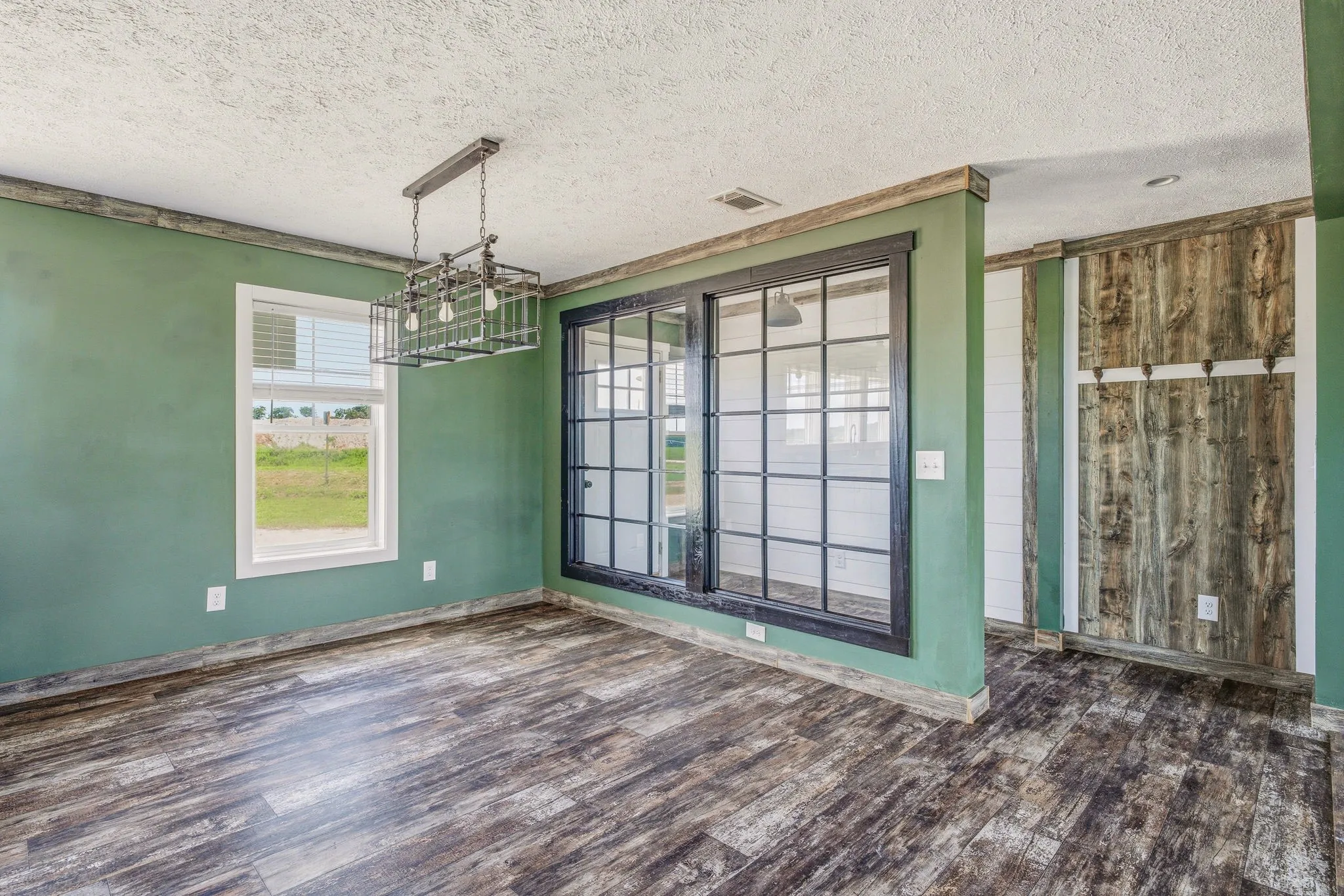 Mobile Home For Sale in Comanche County , 120 County Road 343, Dublin, Texas 76446, 3 Bedrooms, 2 Bathrooms, Garage spaces, 1,800 Sqft, built in 2020, Price $220,000, mls#21293476, Real Estate Agent in Dublin, Homes For Sale in Comanche county, Homes For Sale in Dublin, Realtor in Dublin Texas, Real Estate Brokerage Independent Realty Texas, Luminita Cordes Realtor
