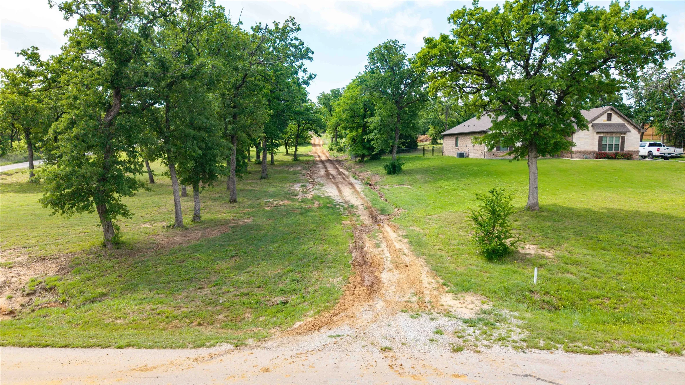 Improved Land For Sale in Wise County , 116 Oakwood Hills Drive, Paradise, Texas 76073, 0, 0, Garage spaces, 0 Sqft, built in 0, Price $177,970, mls#21297980, Real Estate Agent in Paradise, Homes For Sale in Wise county, Homes For Sale in Paradise, Realtor in Paradise Texas, Real Estate Brokerage Independent Realty Texas, Luminita Cordes Realtor