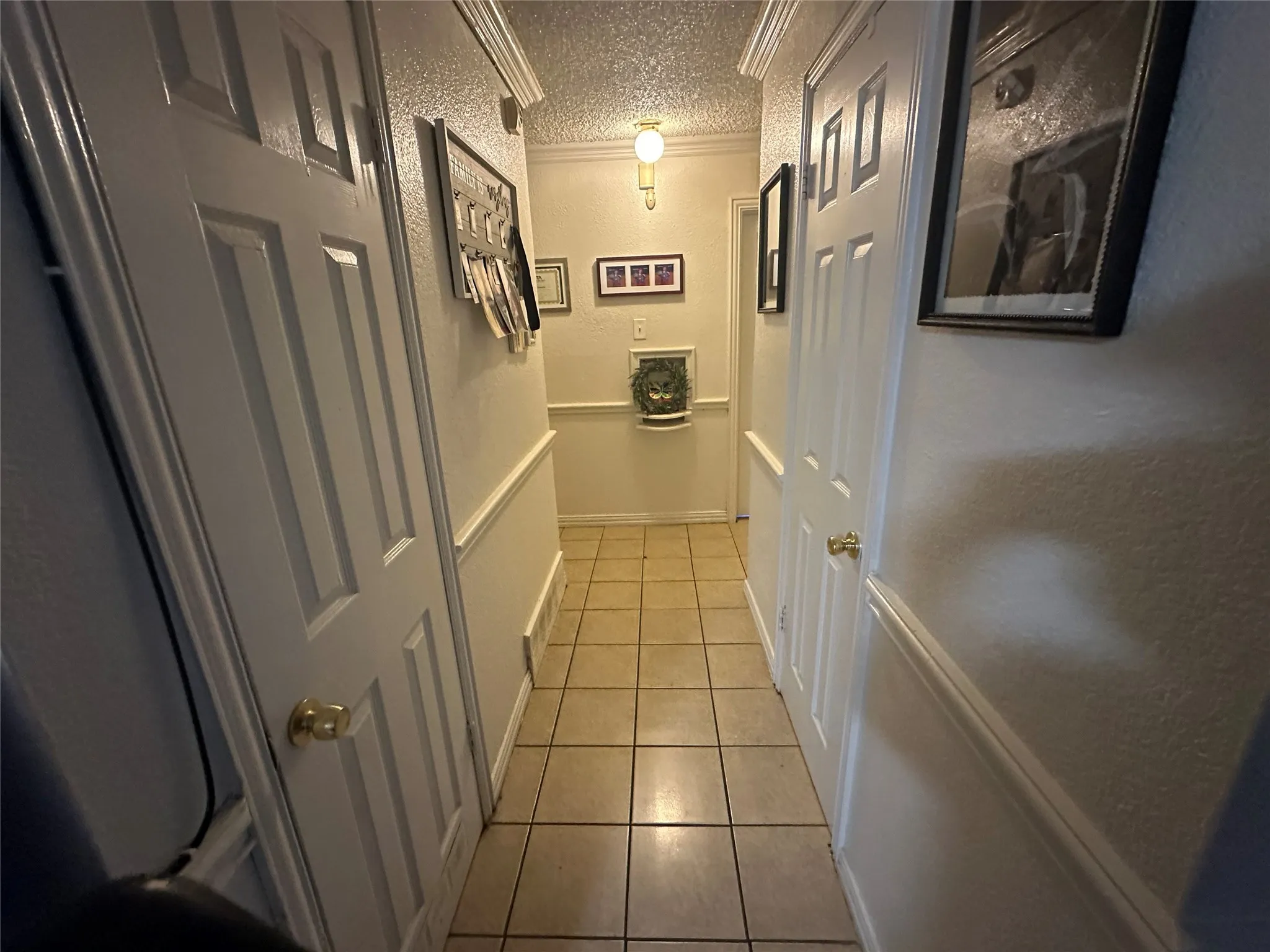 Single Family Residence For Sale in Tarrant County , 2133 Greenway Street, Arlington, Texas 76010, 4 Bedroom, 2 Bathroom, Garage spaces, 1,072 Sqft, built in 1958, mls#21297992, Real Estate Agent in Arlington, Homes For Sale in Tarrant county, Homes For Sale in Arlington, Realtor in Arlington Texas, Real Estate Brokerage Independent Realty Texas, Luminita Cordes Realtor