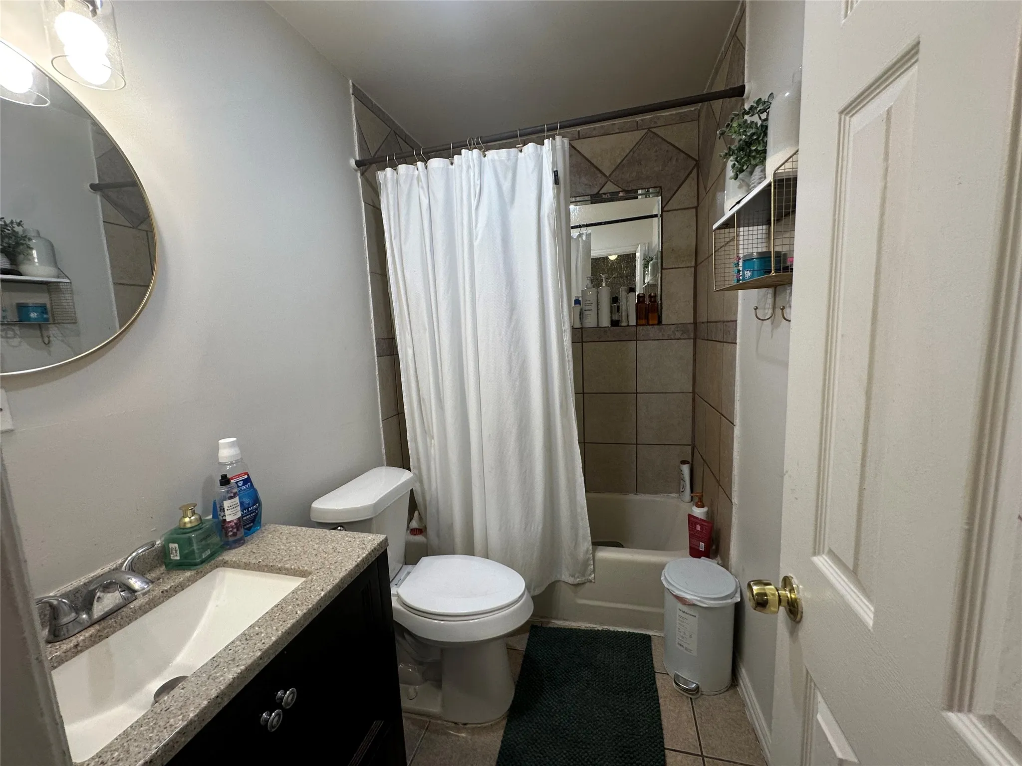 Single Family Residence For Sale in Tarrant County , 2133 Greenway Street, Arlington, Texas 76010, 4 Bedroom, 2 Bathroom, Garage spaces, 1,072 Sqft, built in 1958, mls#21297992, Real Estate Agent in Arlington, Homes For Sale in Tarrant county, Homes For Sale in Arlington, Realtor in Arlington Texas, Real Estate Brokerage Independent Realty Texas, Luminita Cordes Realtor