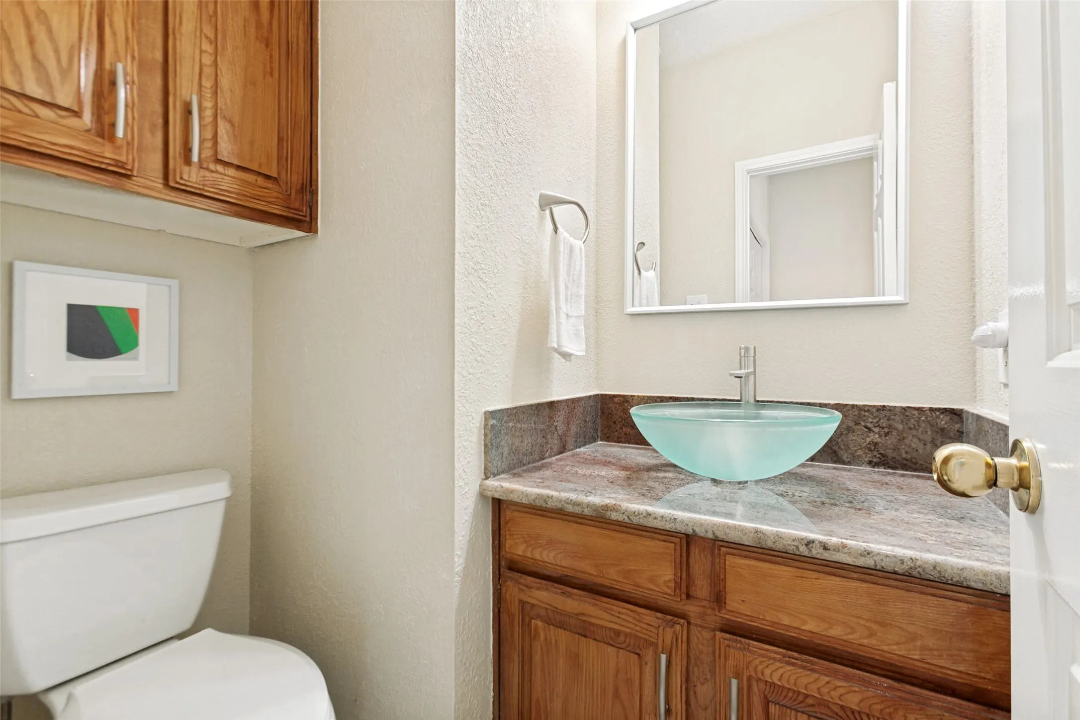 Single Family Residence For Sale in Dallas County , 2105 Glen Heights Drive, Garland, Texas 75044, 3 Bedroom, 3 Bathroom, 2 Garage spaces, 1,616 Sqft, built in 1988, mls#21298009, Real Estate Agent in Garland, Homes For Sale in Dallas county, Homes For Sale in Garland, Realtor in Garland Texas, Real Estate Brokerage Independent Realty Texas, Luminita Cordes Realtor