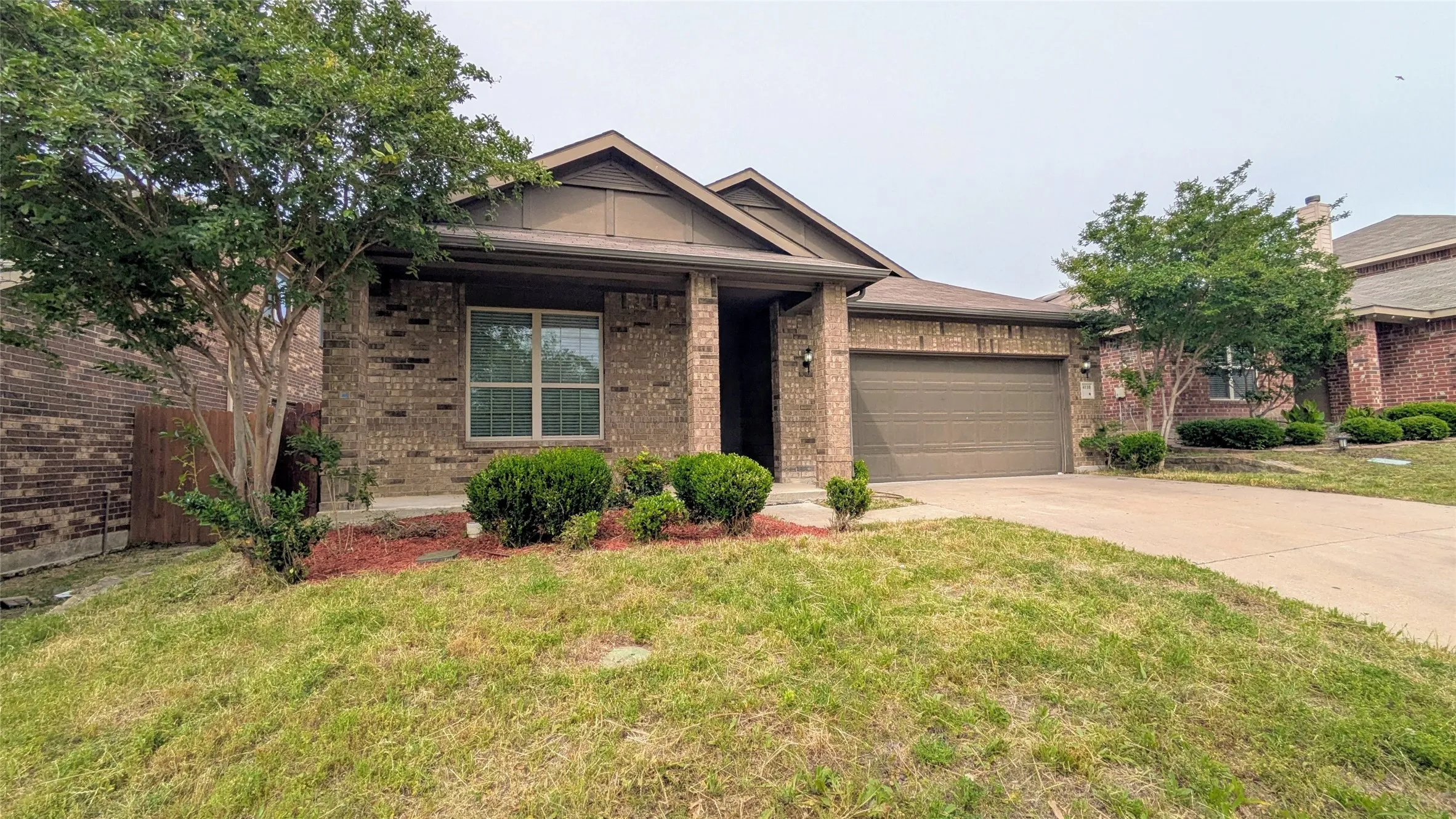Single Family Residence For Sale in Kaufman County , 4110 Sandalwood Court, Forney, Texas 75126, 4 Bedrooms, 2 Bathrooms, 2 Garage spaces, 1,941 Sqft, built in 2014, Price $255,000, mls#21298045, Real Estate Agent in Forney, Homes For Sale in Kaufman county, Homes For Sale in Forney, Realtor in Forney Texas, Real Estate Brokerage Independent Realty Texas, Luminita Cordes Realtor