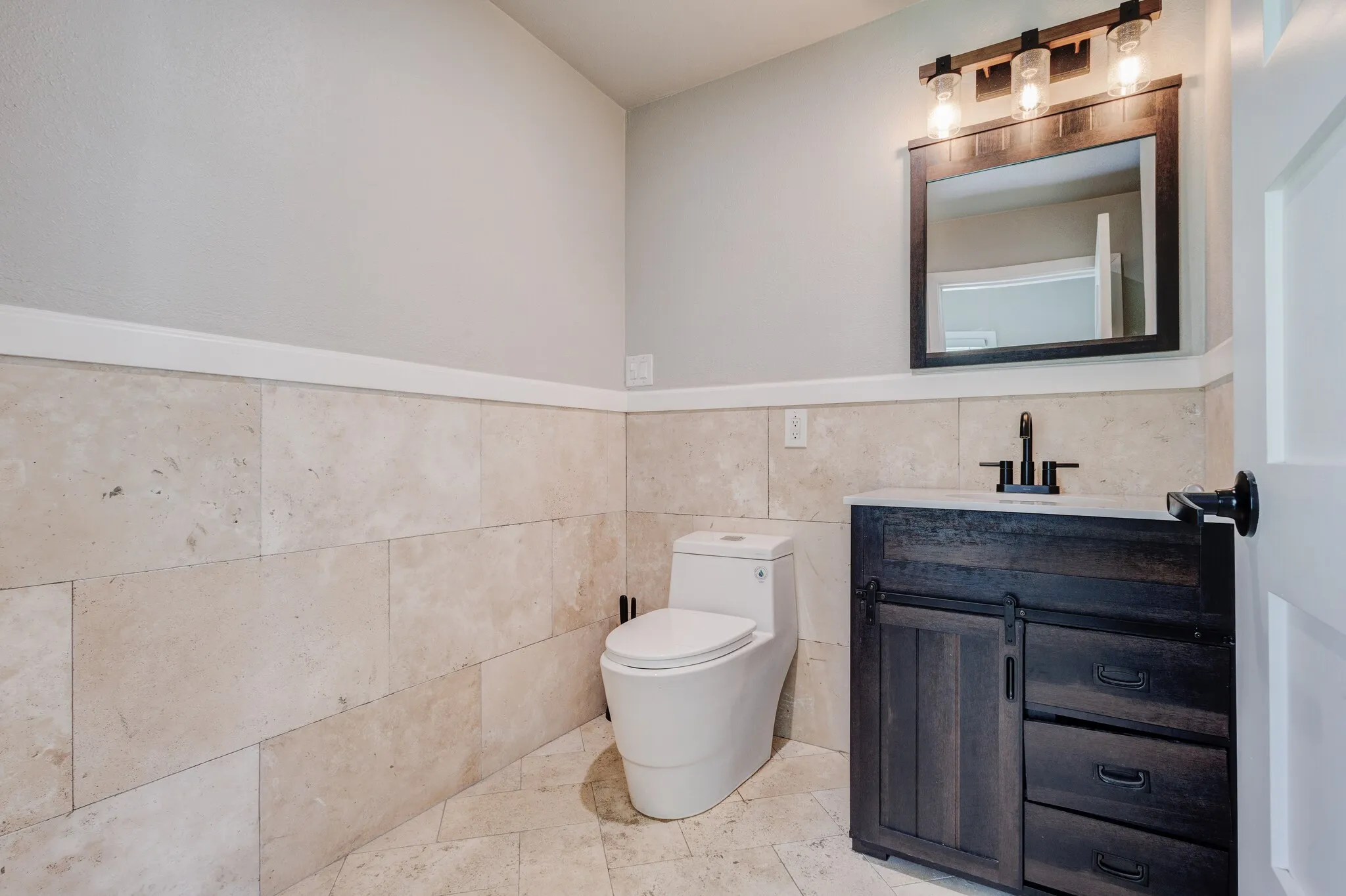 Office For Rent in Collin County , 4877 Sam Rayburn Highway, Anna, Texas 75409, 0, 0, Garage spaces, 0 Sqft, built in 1960, Price $6,800, mls#21298084, Real Estate Agent in Anna, Homes For Rent in Collin county, Homes For Rent in Anna, Realtor in Anna Texas, Real Estate Brokerage Independent Realty Texas, Luminita Cordes Realtor