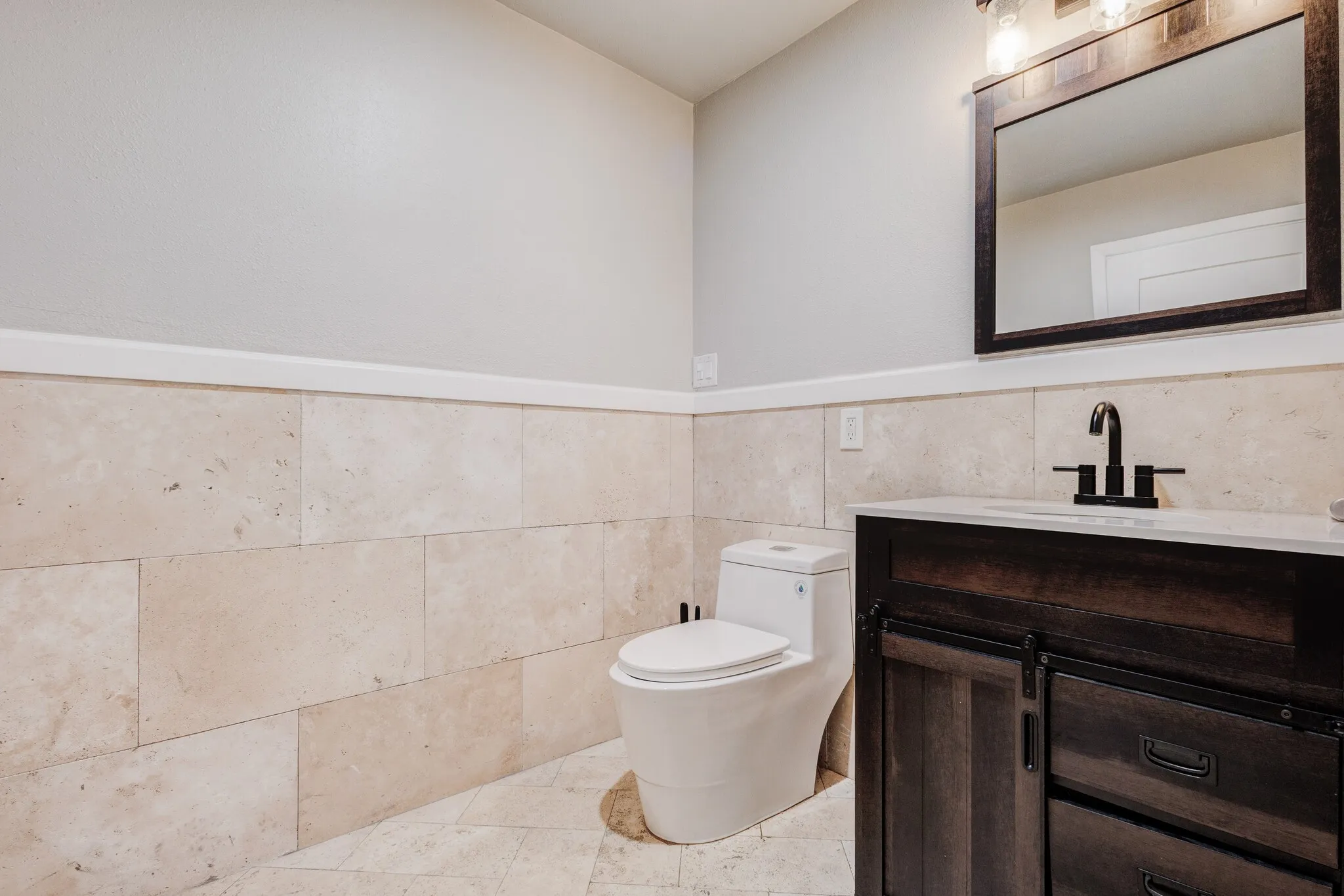 Office For Rent in Collin County , 4877 Sam Rayburn Highway, Anna, Texas 75409, 0, 0, Garage spaces, 0 Sqft, built in 1960, Price $6,800, mls#21298084, Real Estate Agent in Anna, Homes For Rent in Collin county, Homes For Rent in Anna, Realtor in Anna Texas, Real Estate Brokerage Independent Realty Texas, Luminita Cordes Realtor
