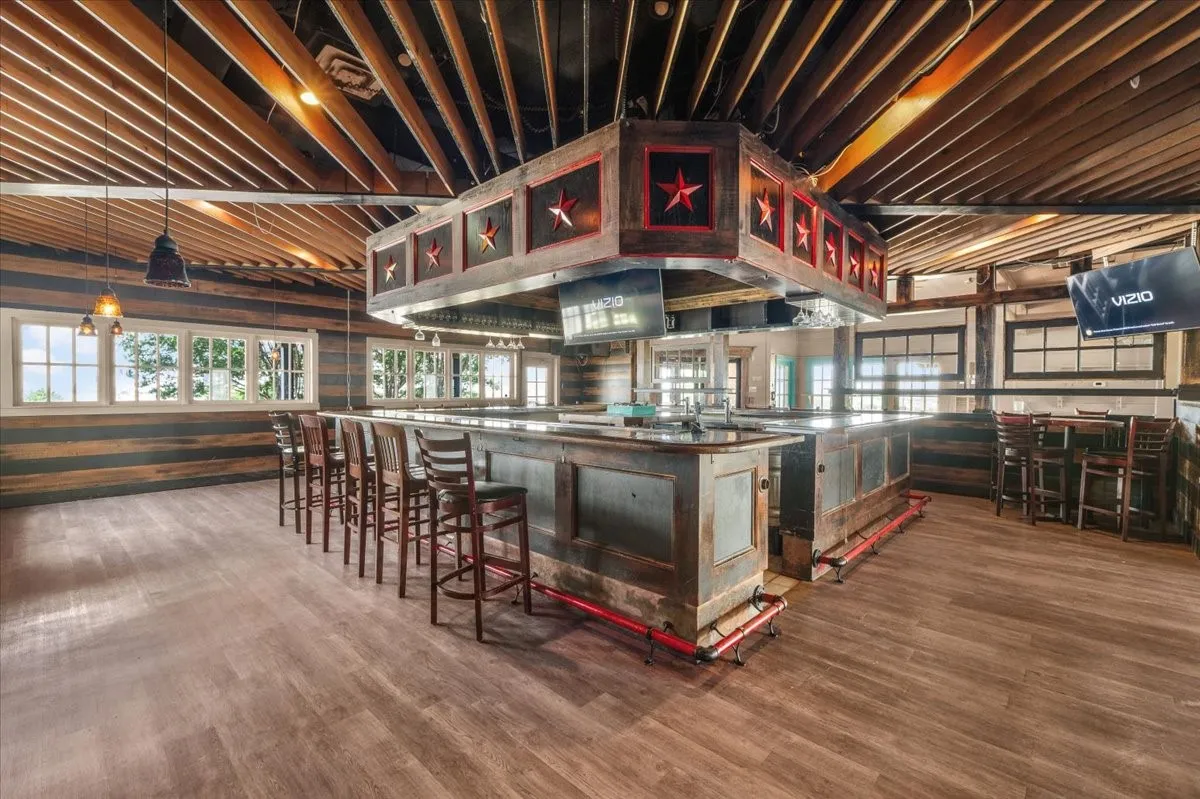 Retail For Rent in Denton County , 5812 N I-35, Denton, Texas 76207, 0, 0, Garage spaces, 0 Sqft, built in 1993, Price $20, mls#21298046, Real Estate Agent in Denton, Homes For Rent in Denton county, Homes For Rent in Denton, Realtor in Denton Texas, Real Estate Brokerage Independent Realty Texas, Luminita Cordes Realtor