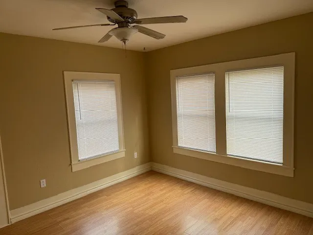 Single Family Residence For Rent in Leon County , 642 N Love Street, Oakwood, Texas 75855, 3 Bedroom, 2 Bathroom, Garage spaces, 1,500 Sqft, built in 1973, mls#21298076, Real Estate Agent in Oakwood, Homes For Rent in Leon county, Homes For Rent in Oakwood, Realtor in Oakwood Texas, Real Estate Brokerage Independent Realty Texas, Luminita Cordes Realtor