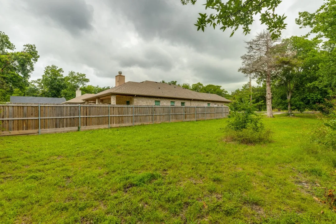 Unimproved Land For Sale in Grayson County , 931 E Jefferson Street, Van Alstyne, Texas 75495, 0, 0, Garage spaces, 0 Sqft, built in 0, Price $137,500, mls#21294684, Real Estate Agent in Van Alstyne, Homes For Sale in Grayson county, Homes For Sale in Van Alstyne, Realtor in Van Alstyne Texas, Real Estate Brokerage Independent Realty Texas, Luminita Cordes Realtor