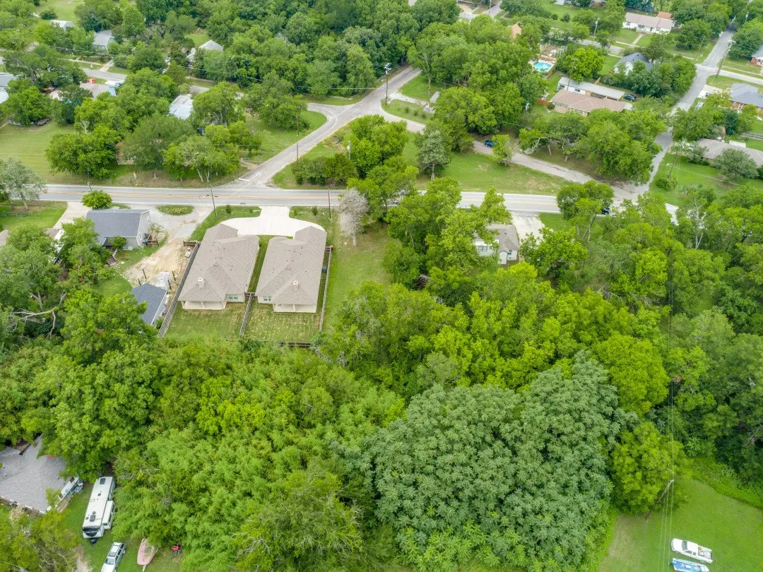 Unimproved Land For Sale in Grayson County , 931 E Jefferson Street, Van Alstyne, Texas 75495, 0, 0, Garage spaces, 0 Sqft, built in 0, Price $137,500, mls#21294684, Real Estate Agent in Van Alstyne, Homes For Sale in Grayson county, Homes For Sale in Van Alstyne, Realtor in Van Alstyne Texas, Real Estate Brokerage Independent Realty Texas, Luminita Cordes Realtor