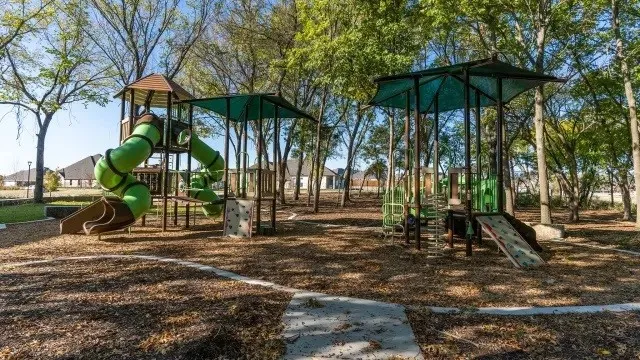 Single Family Residence For Sale in Grayson County , 1528 Spur Way, Van Alstyne, Texas 75495, 4 Bedroom, 4 Bathroom, 3 Garage spaces, 2,493 Sqft, built in 2026, mls#21298105, Real Estate Agent in Van Alstyne, Homes For Sale in Grayson county, Homes For Sale in Van Alstyne, Realtor in Van Alstyne Texas, Real Estate Brokerage Independent Realty Texas, Luminita Cordes Realtor