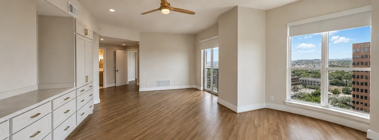 Condominium For Sale in Dallas County , 3401 Lee Parkway 1906, Dallas, Texas 75219, 2 Bedroom, 3 Bathroom, 2 Garage spaces, 2,308 Sqft, built in 1998, mls#21289443, Real Estate Agent in Dallas, Homes For Sale in Dallas county, Homes For Sale in Dallas, Realtor in Dallas Texas, Real Estate Brokerage Independent Realty Texas, Luminita Cordes Realtor