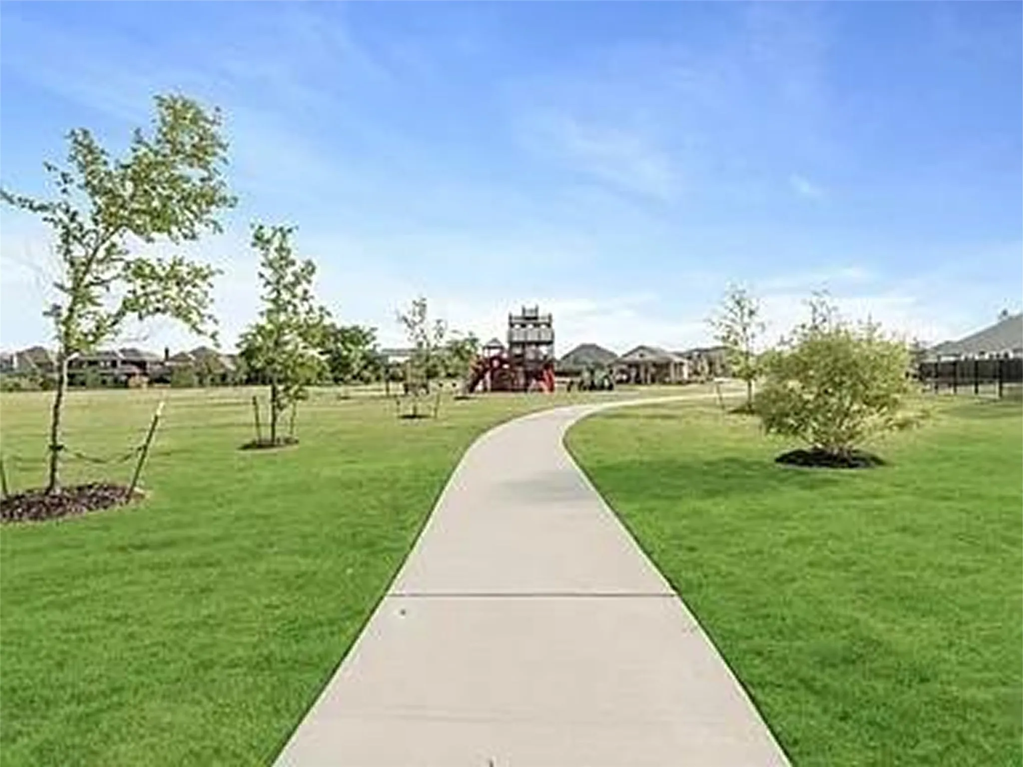 Single Family Residence For Rent in Collin County , 1012 Ridgehurst Road, Melissa, Texas 75454, 5 Bedroom, 3 Bathroom, 2 Garage spaces, 3,532 Sqft, built in 2024, mls#21298123, Real Estate Agent in Melissa, Homes For Rent in Collin county, Homes For Rent in Melissa, Realtor in Melissa Texas, Real Estate Brokerage Independent Realty Texas, Luminita Cordes Realtor